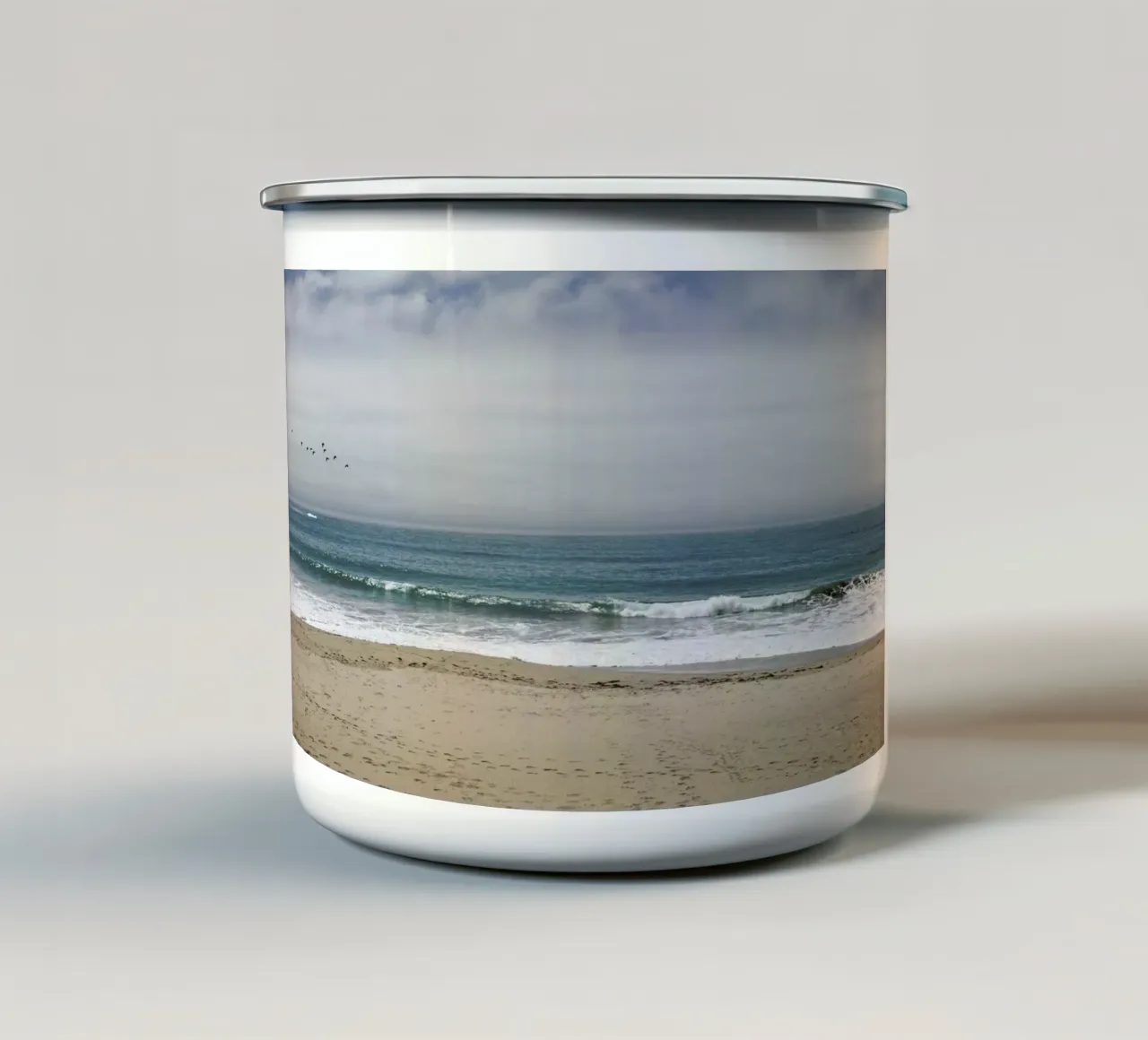 PC5 tazza in smalto da Marc Gruninger