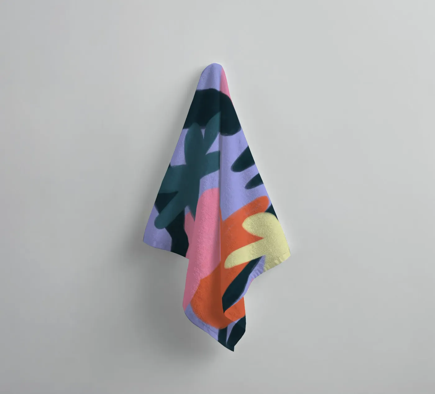 Flowers towel by bonbureau