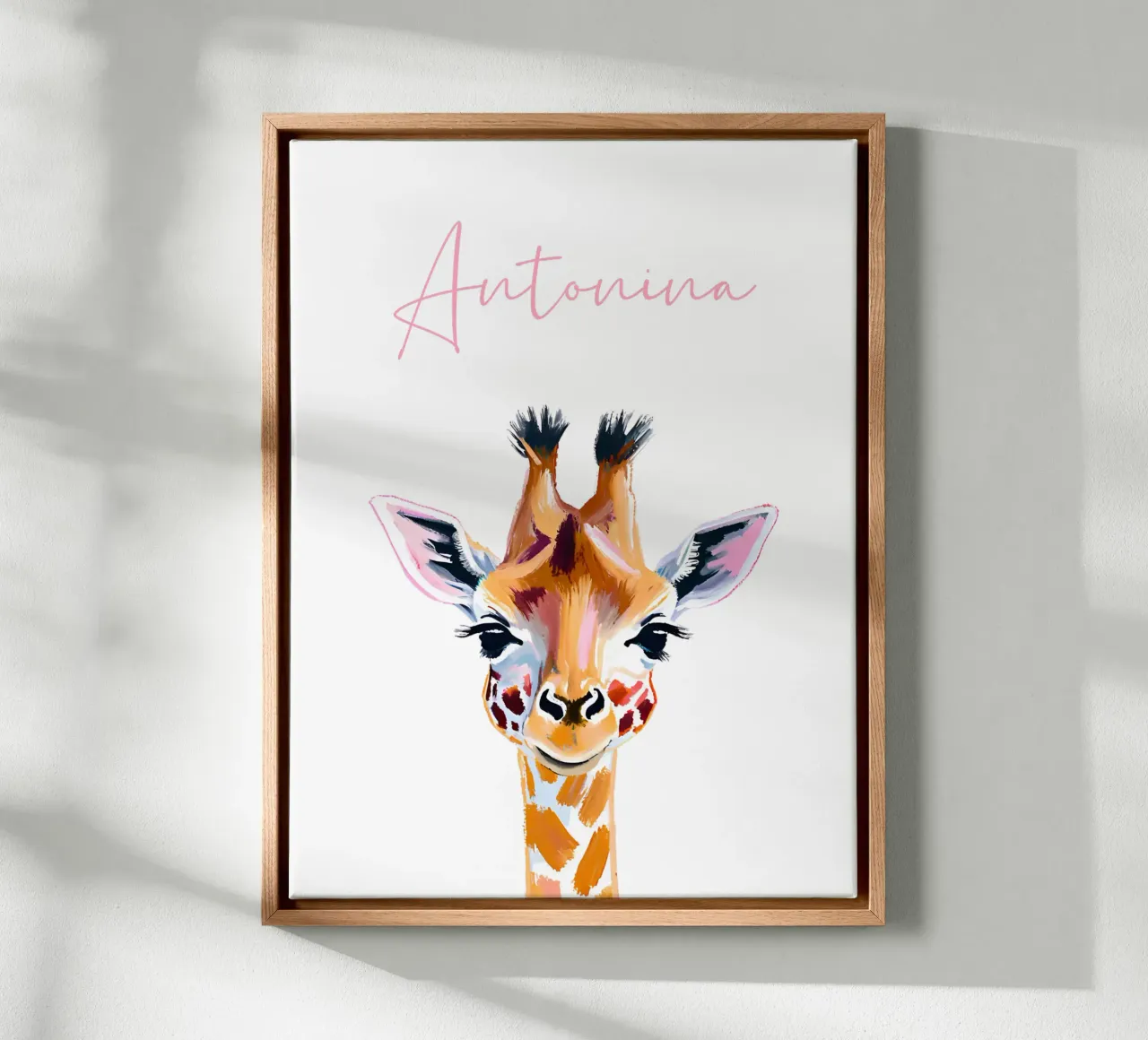 Kleine Giraffe - Acryl canvas met Baklijst van Ohkimiko