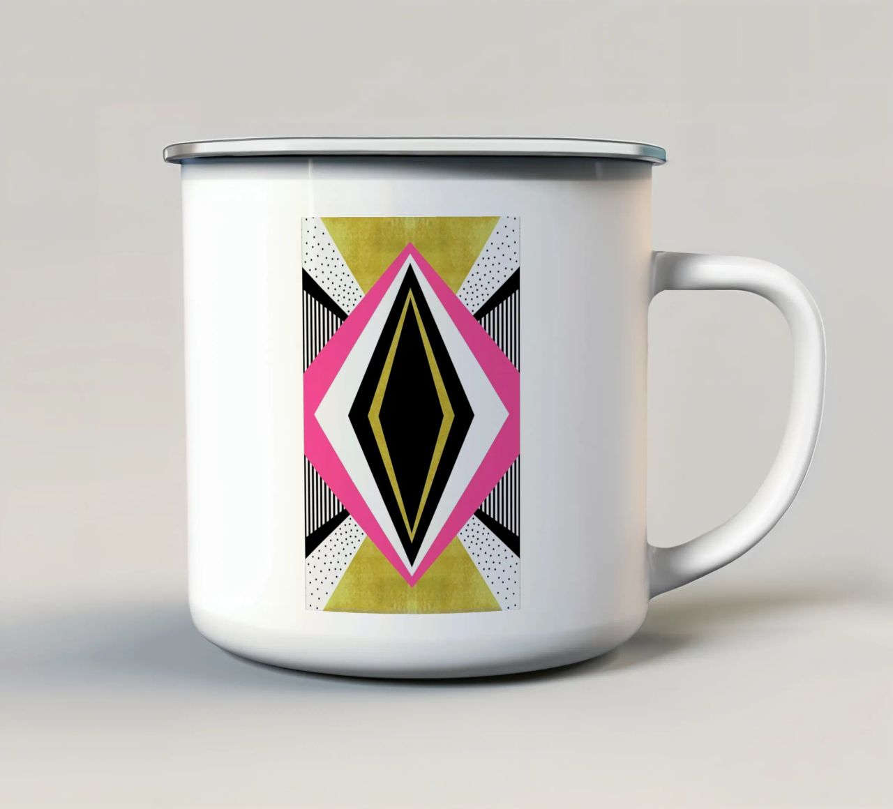 Pretty in Pink tazza in smalto da Elisabeth Fredriksson