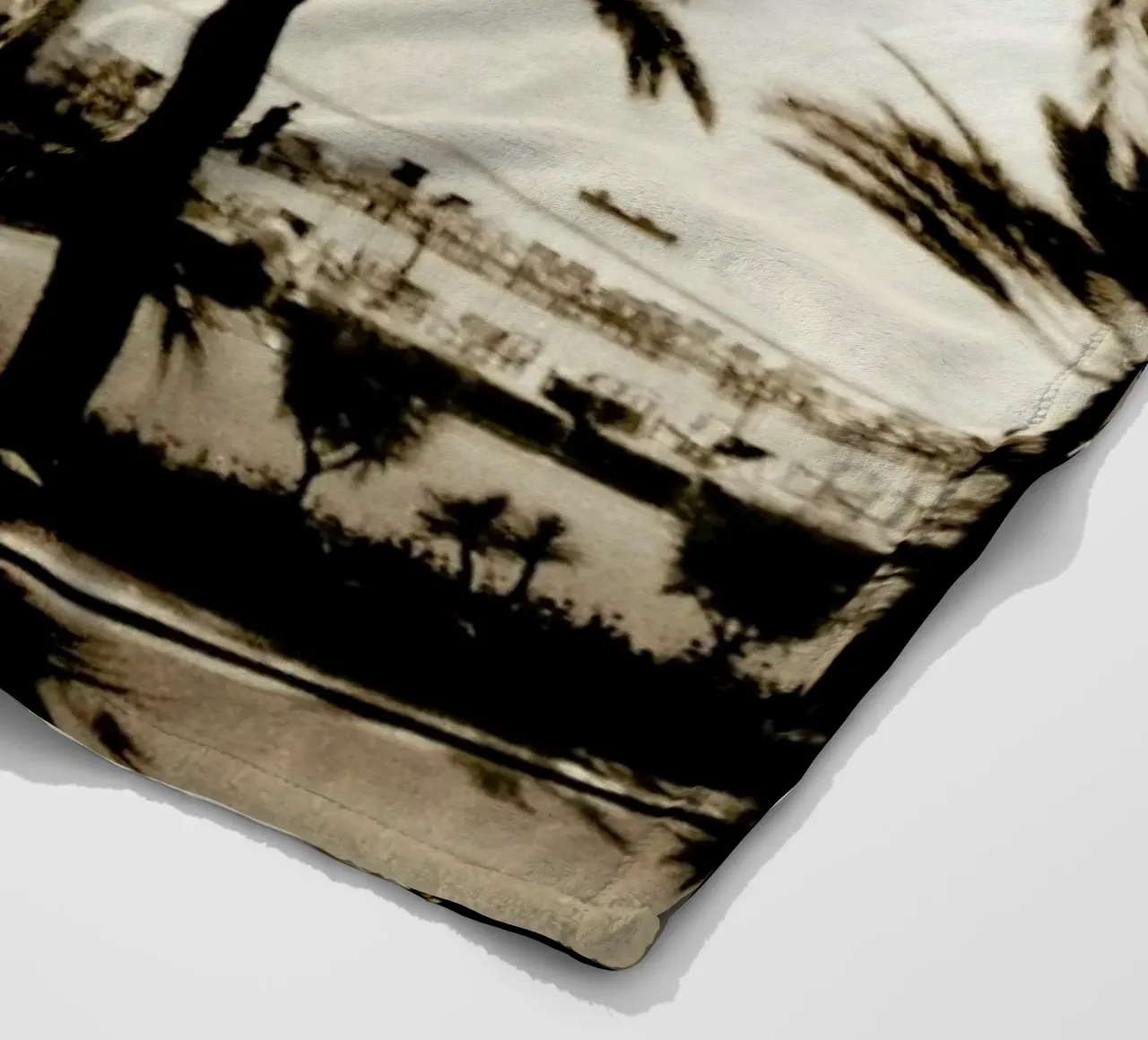 Glorious Days coperta in pile da Sophie Etchart