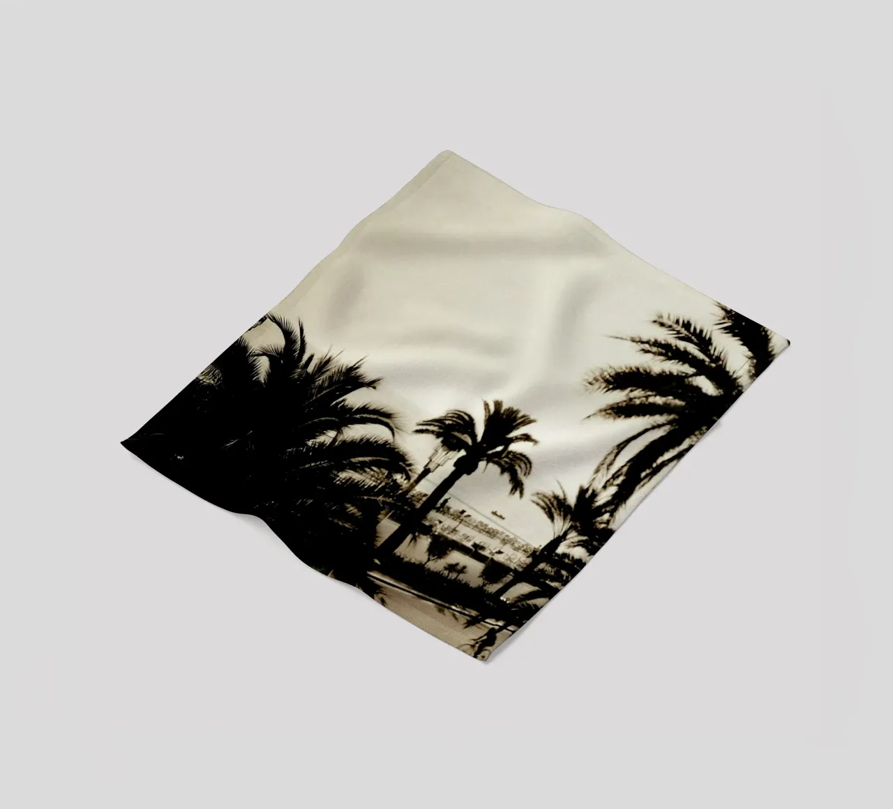 Glorious Days coperta in pile da Sophie Etchart