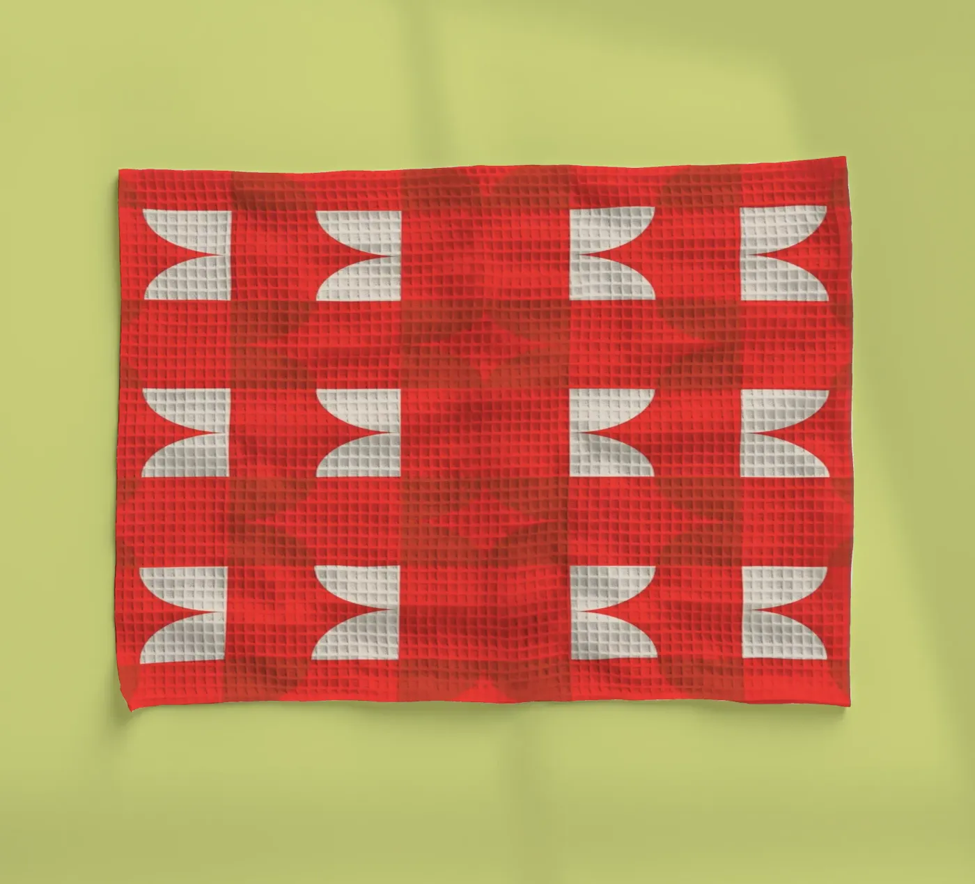 red pattern torchon de Dream In Colors