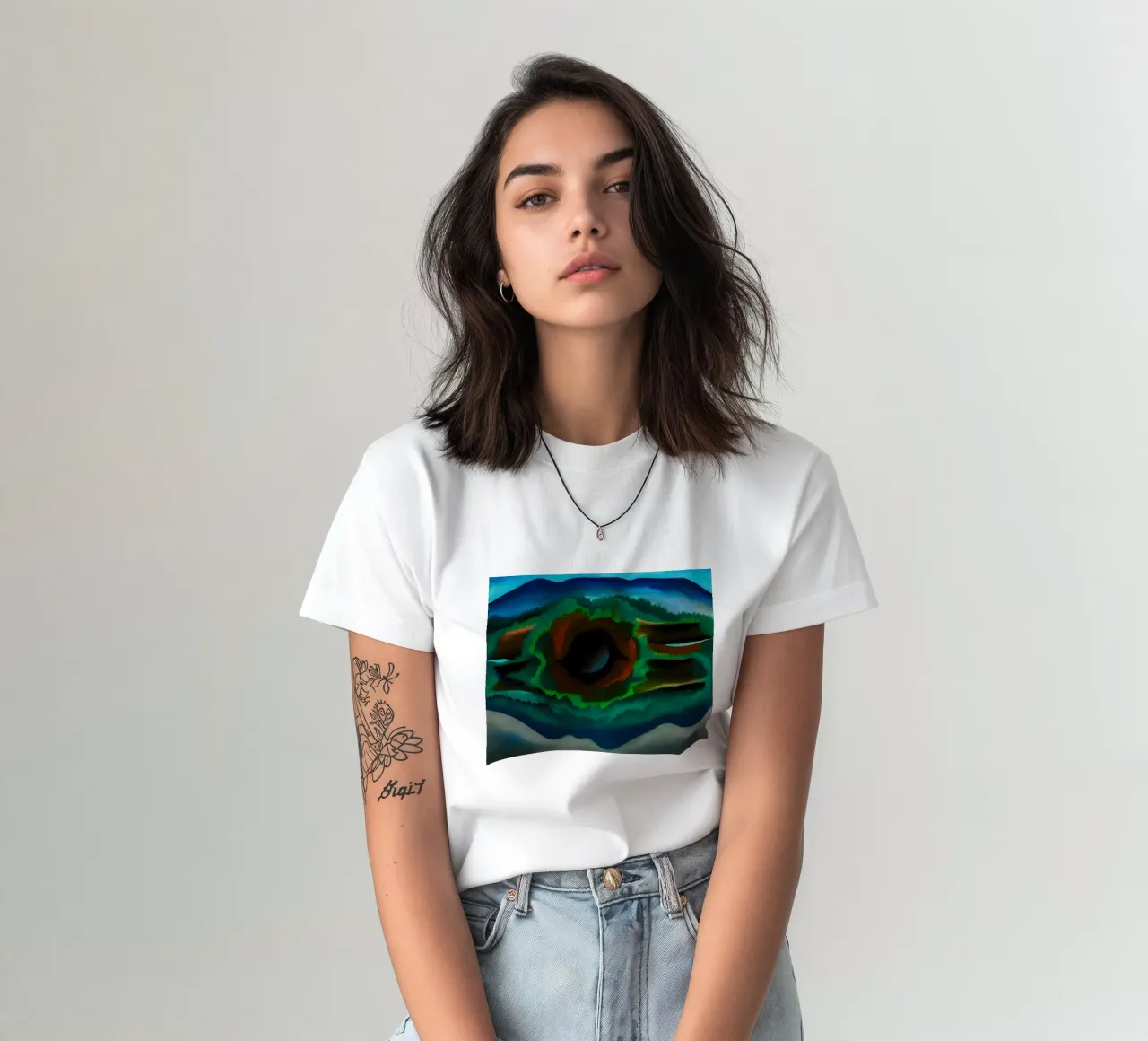 Georgia O'Keeffe - Pool in den Wäldern, Lake George T-Shirt von Kinsley