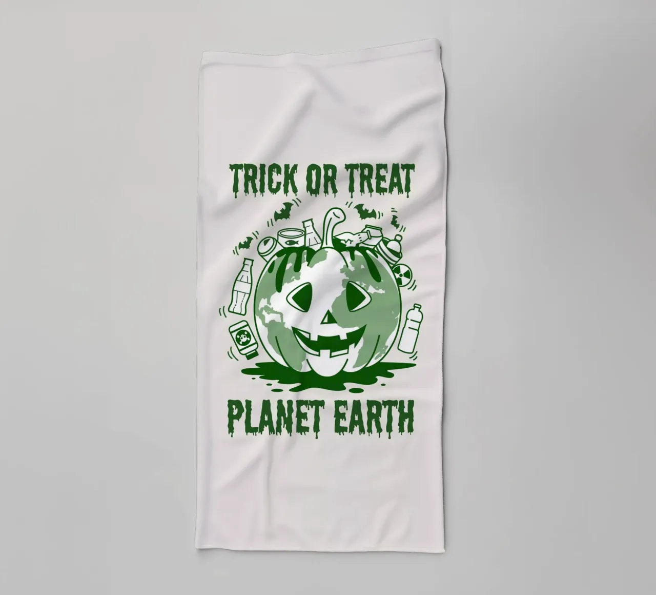 Süßes oder Saures - Planet Erde Handtuch von cafelab