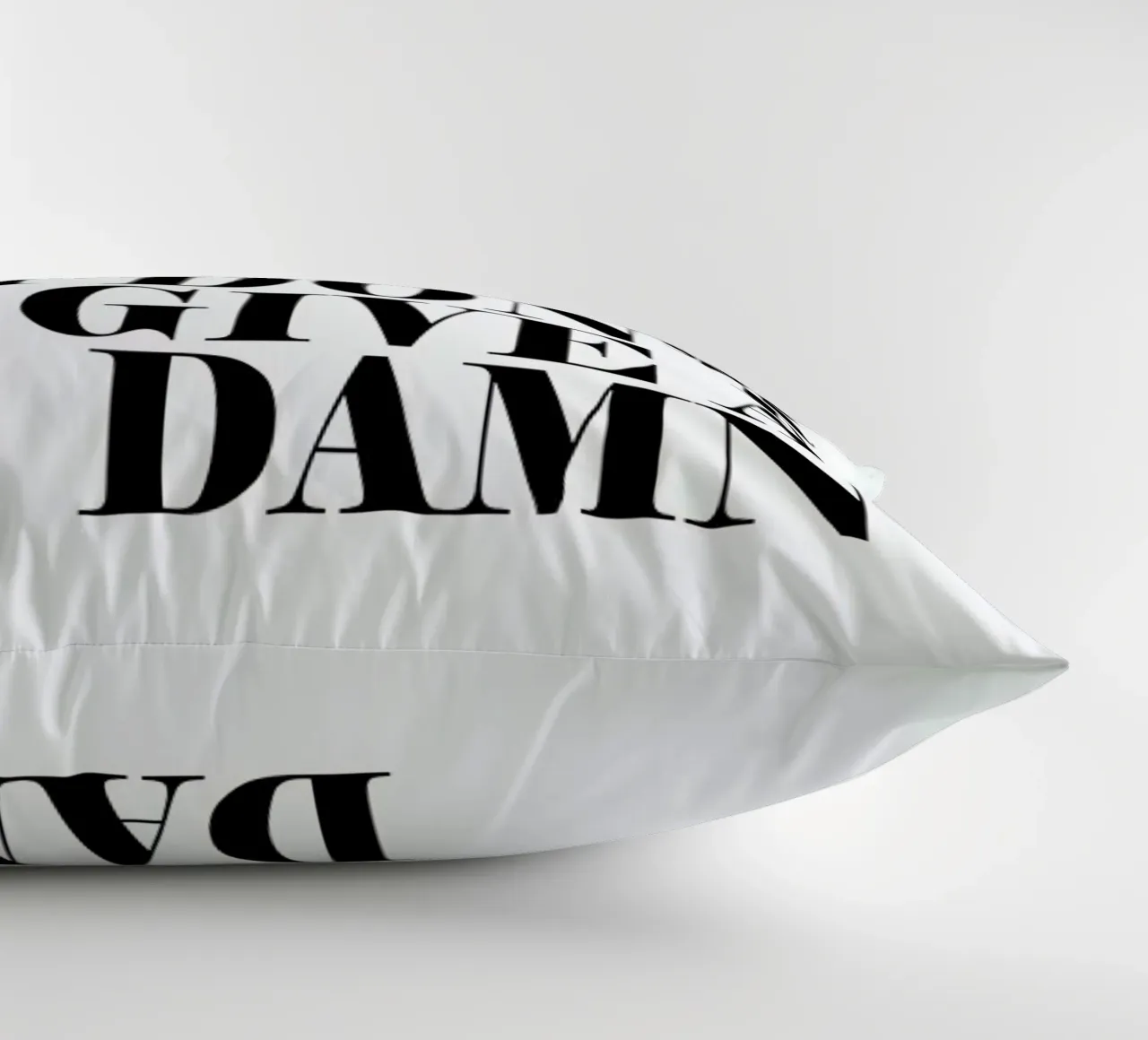 Frankly My Dear I Don’t Give A Damn cuscino da Honeymoon Hotel