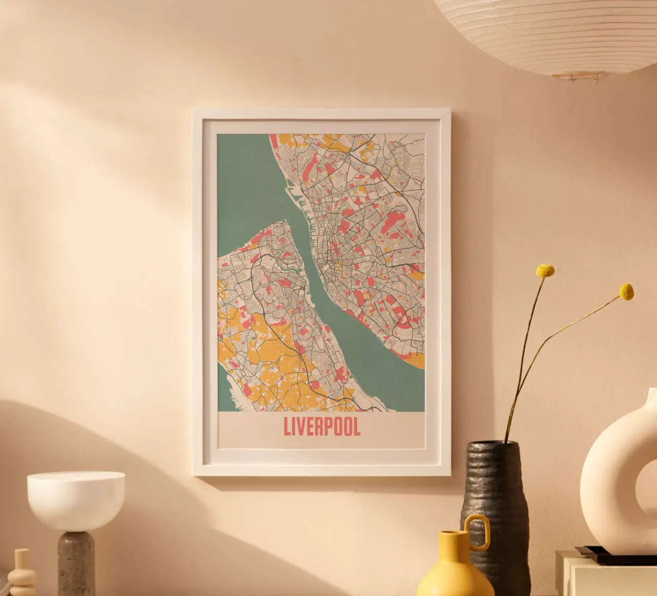 Liverpool in één oogopslag - Moderne stadsplattegrond als kunstdruk poster met kunststof frame van MOOODZART