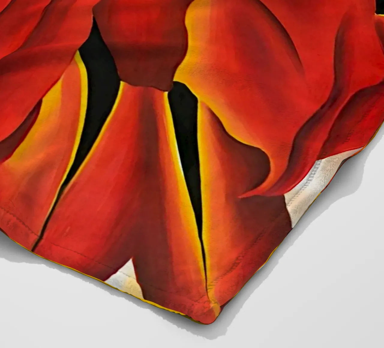 Georgia O'Keeffe - Amaryllis rosso coperta in pile da Kinsley
