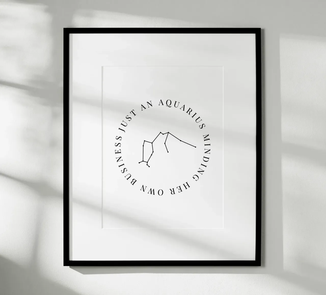 Gewoon een 'dierenriemteken' dat zich met haar eigen zaken bemoeit poster met aluminium frame van just another art shop