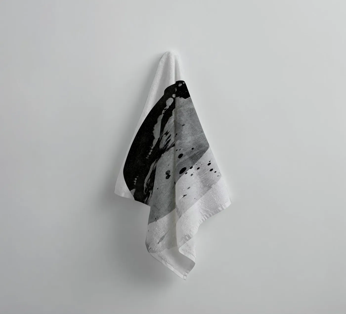 GEOMETRY 3 towel by STUDIO LEEMO