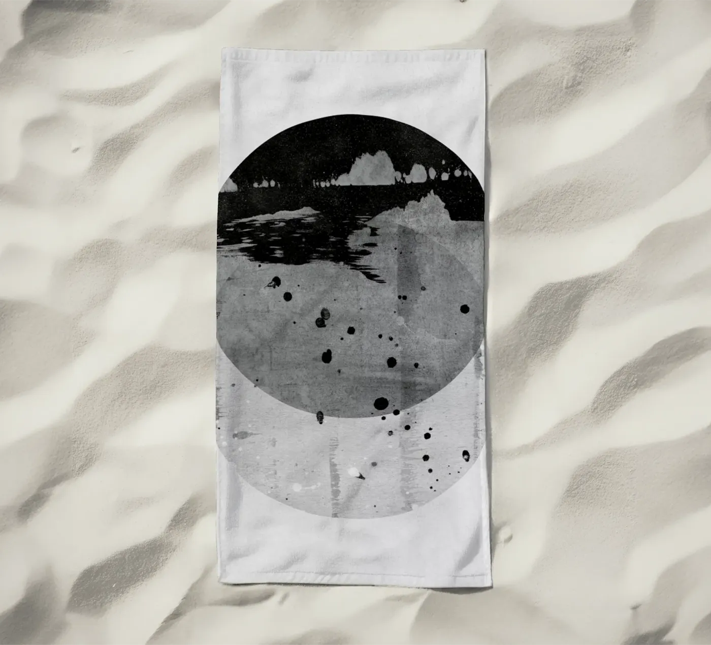 GEOMETRY 3 Strandtuch von STUDIO LEEMO