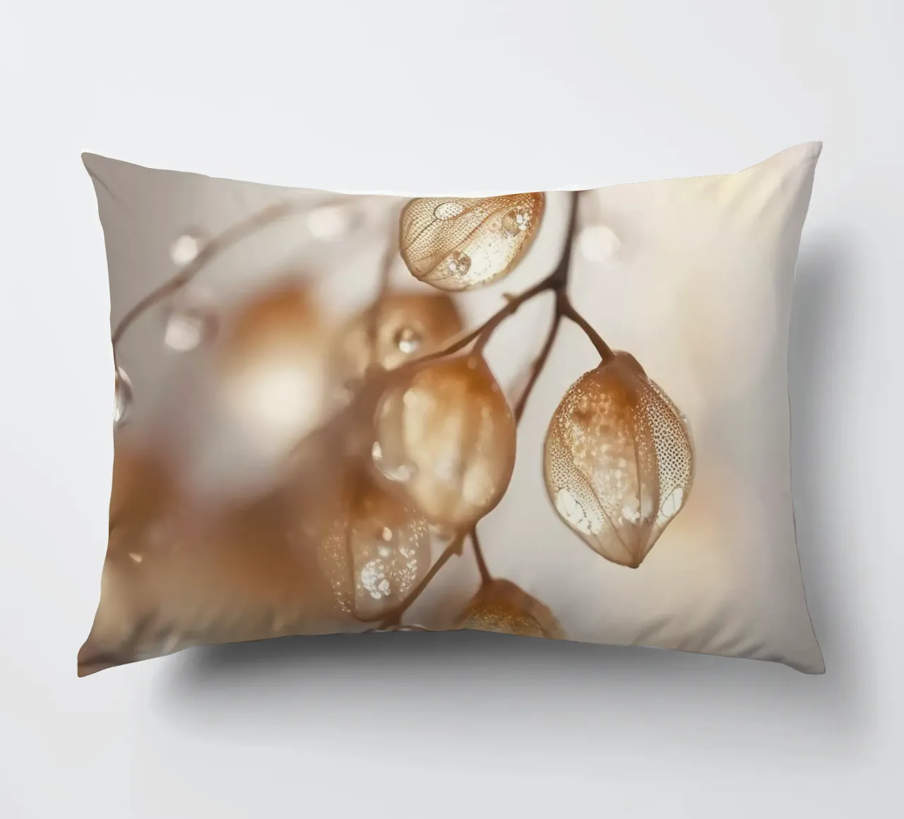 Drops On Leaf No 3 cuscino da treechild