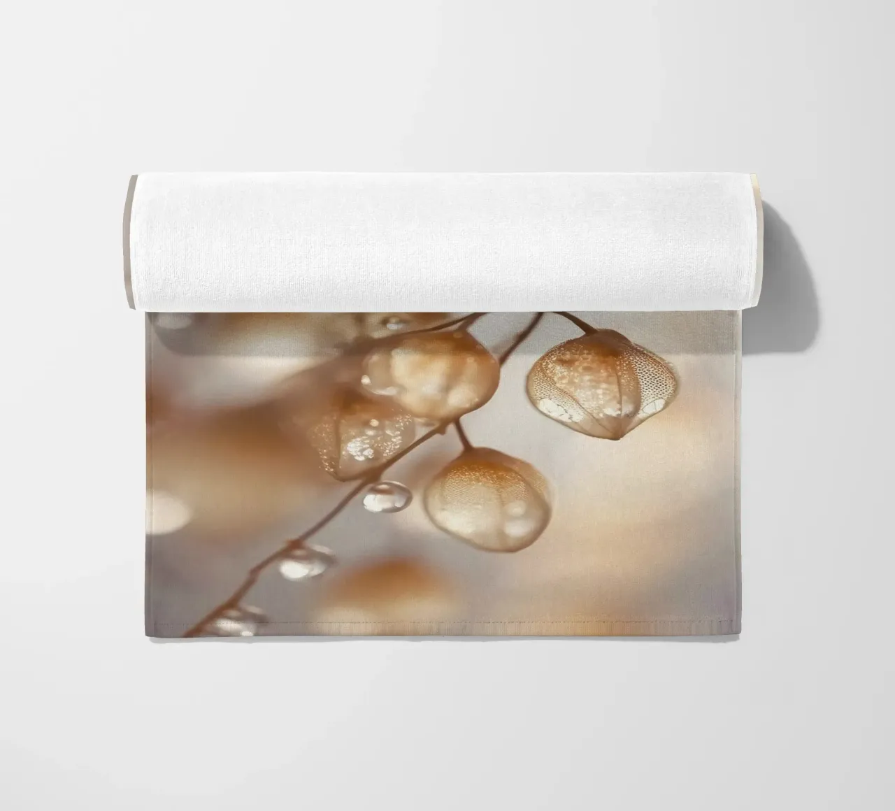 Drops On Leaf No 3 telo mare da treechild