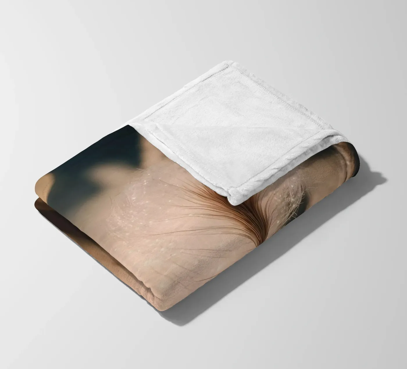 Tiny Light Dots Fleecedecke von treechild