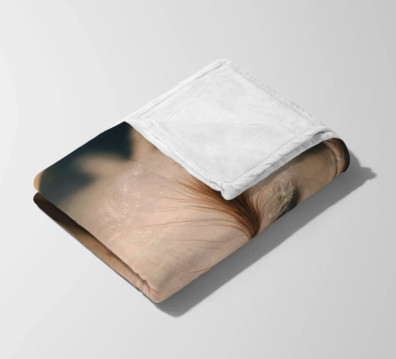 Tiny Light Dots Fleecedecke von treechild