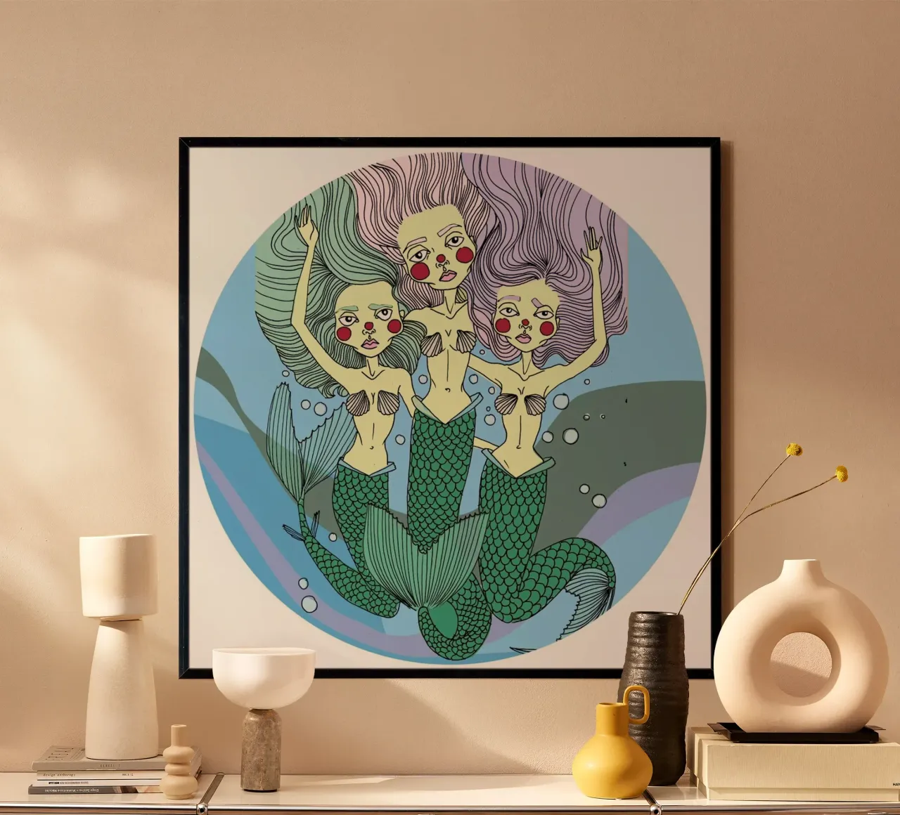 Nessie Mermaids poster con telaio in legno da Agnes KR Patience