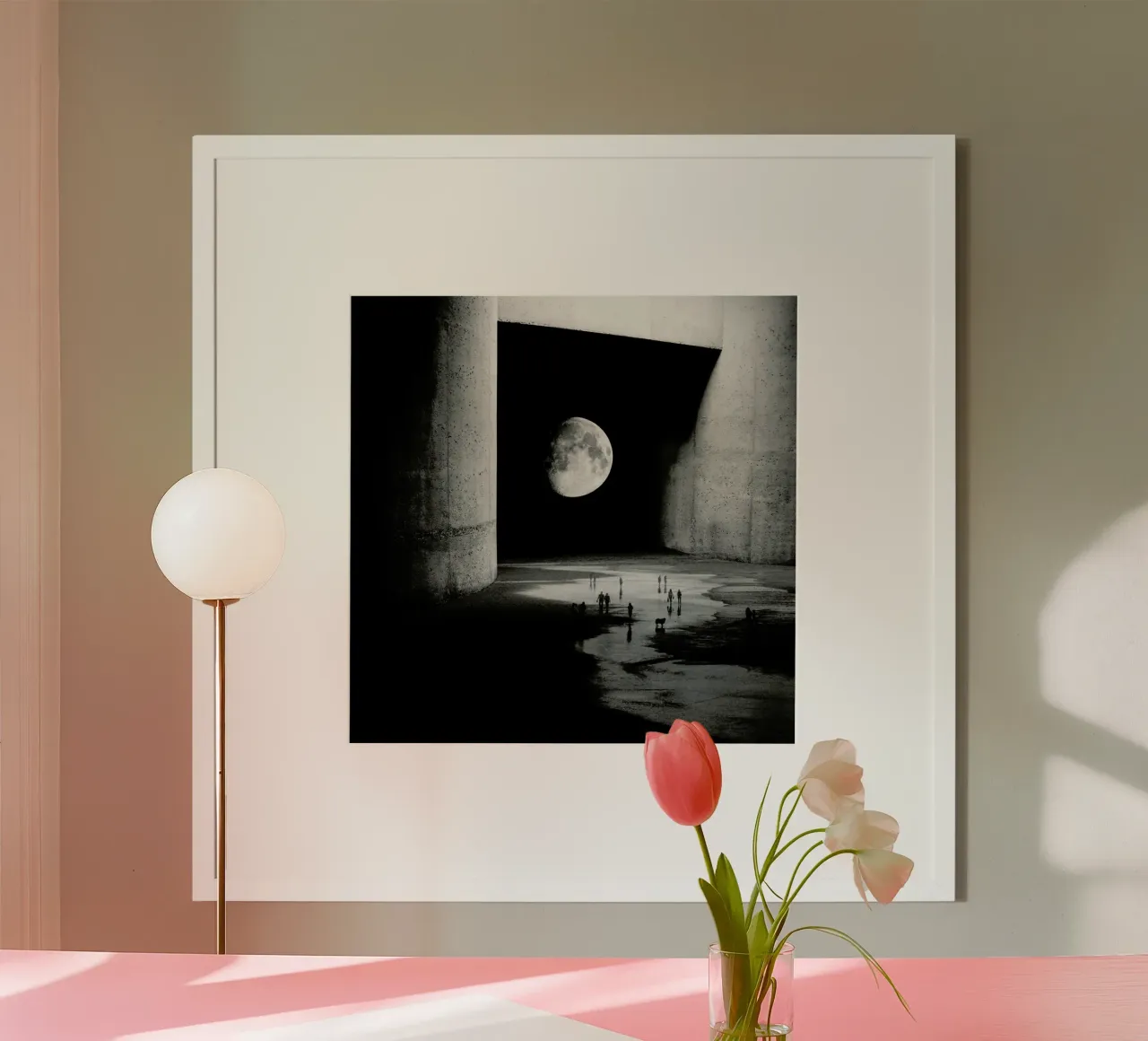 To the Moon poster con telaio in alluminio da Stoian Hitrov