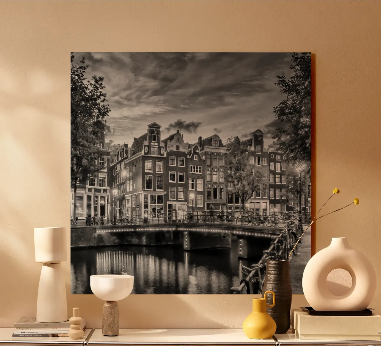 AMSTERDAM Idillio serale sul Singel | Monochrom alluminio dibond da Melanie Viola