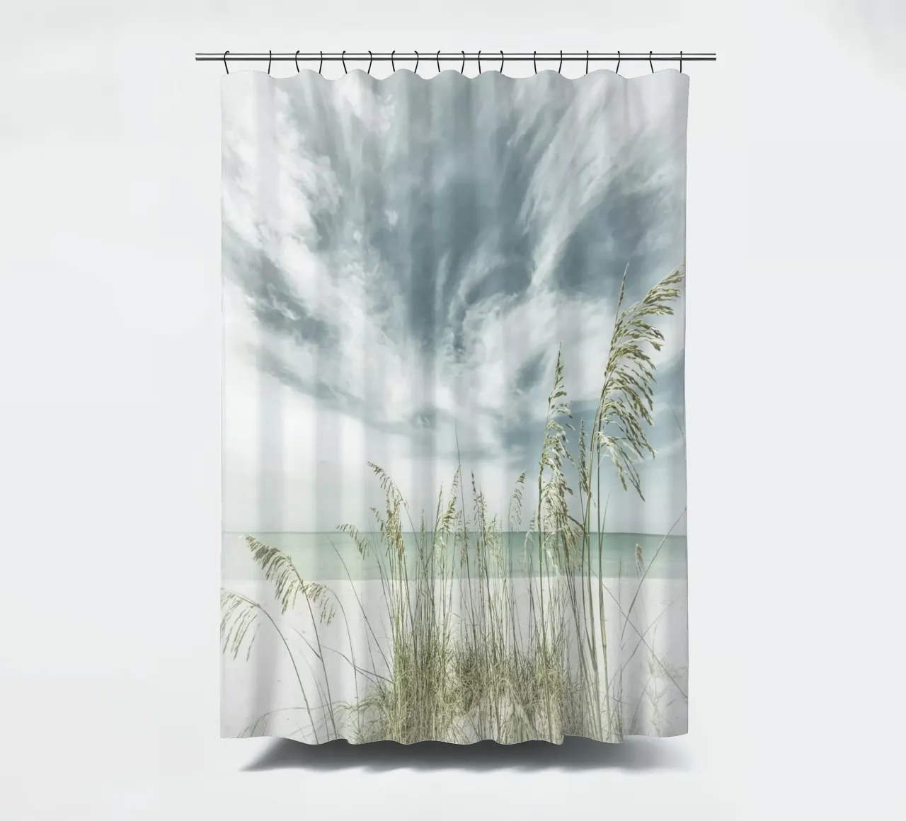 Silenzio celestiale sulla spiaggia | Vintage tenda da doccia da Melanie Viola