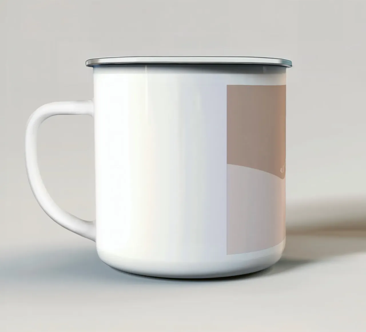 Body Positive tazza in smalto da STUDIO LEEMO
