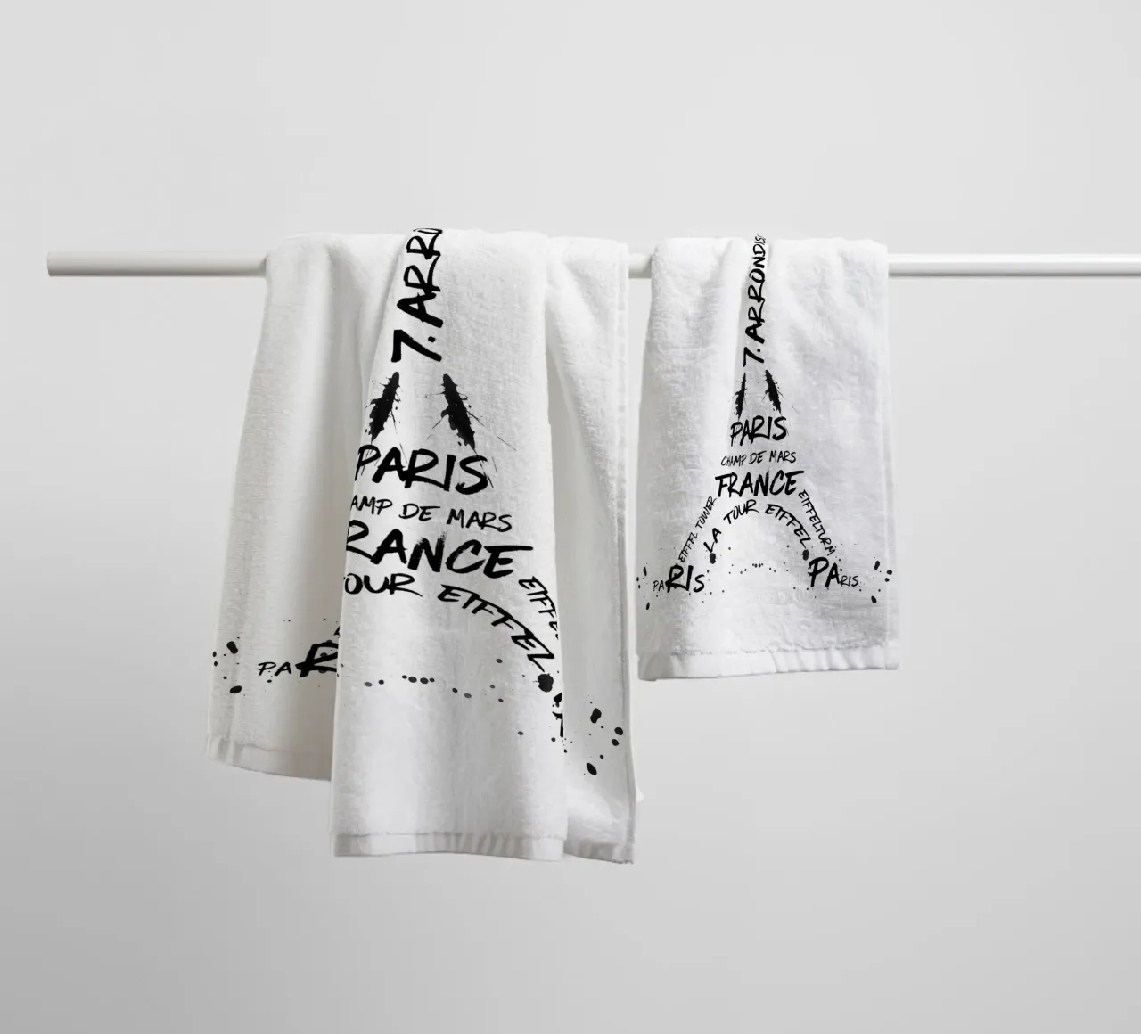 Digital-Art Eiffel Tower towel by Melanie Viola