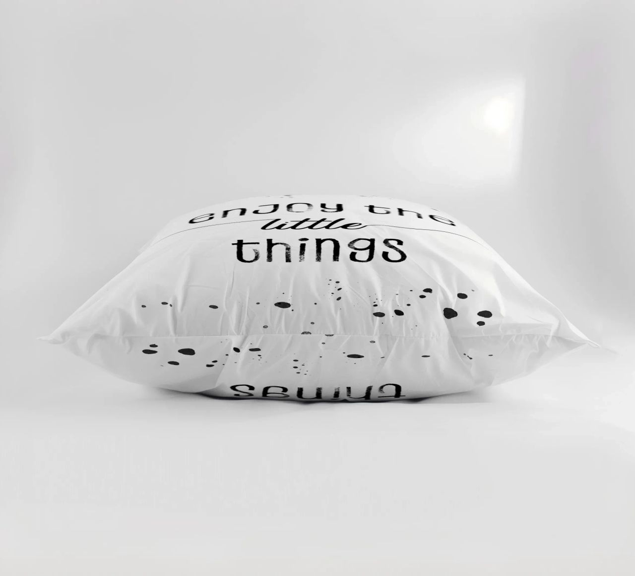 TEXT ART Enjoy the little things cuscino da Melanie Viola