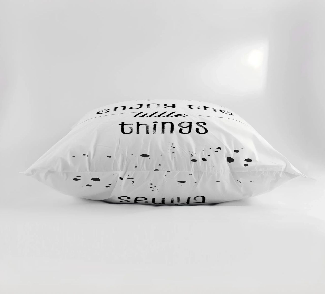 TEXT ART Enjoy the little things cuscino da Melanie Viola
