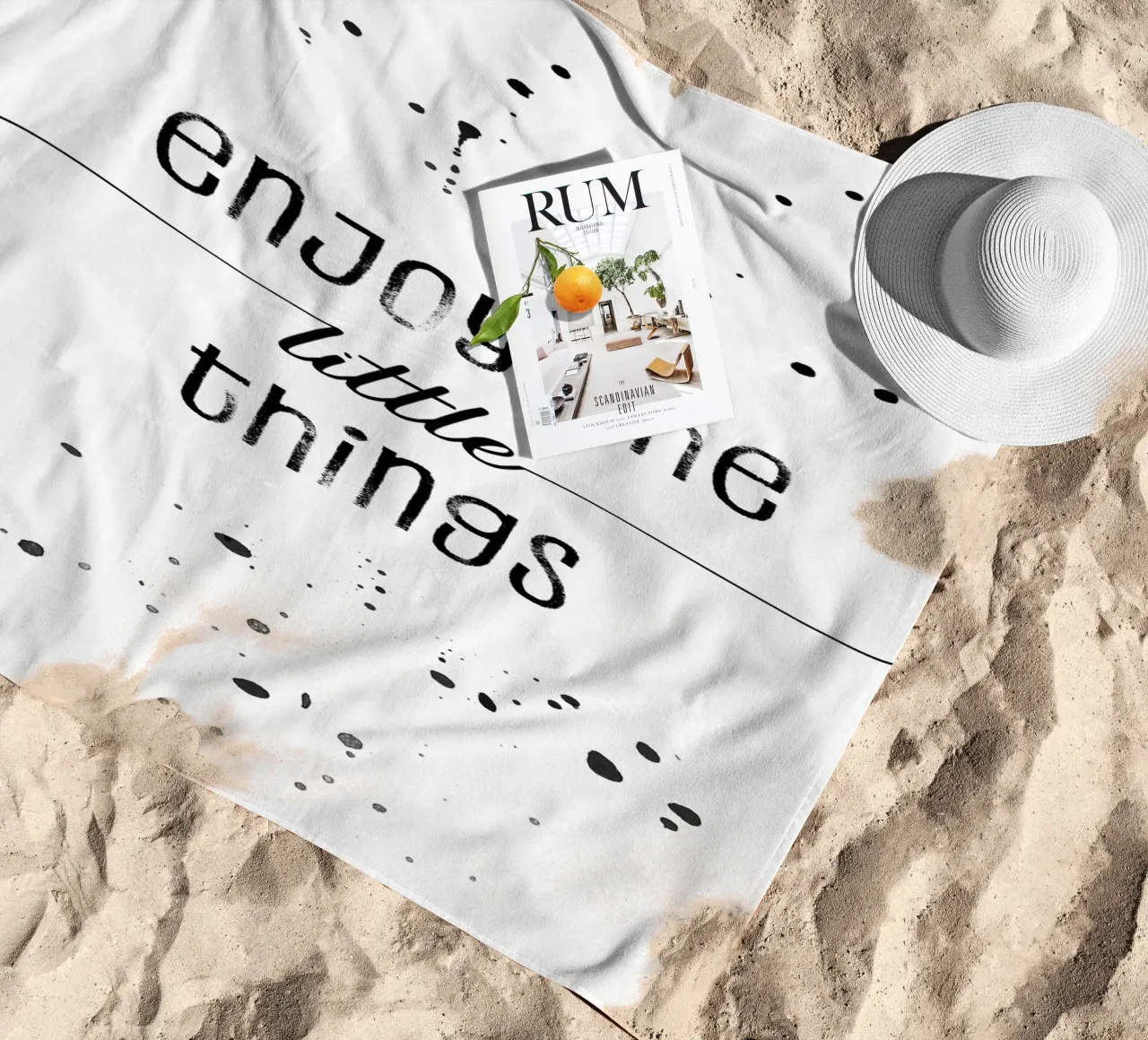 TEXT ART Enjoy the little things telo mare da Melanie Viola