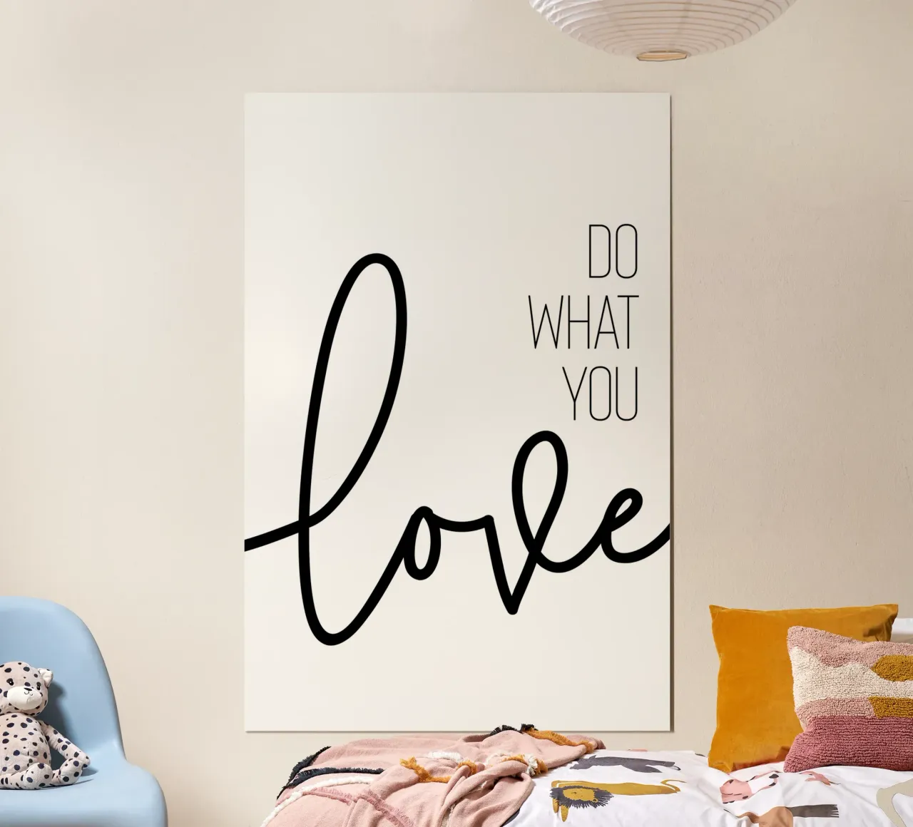 Fare ciò che si ama poster con telaio in legno da Melanie Viola