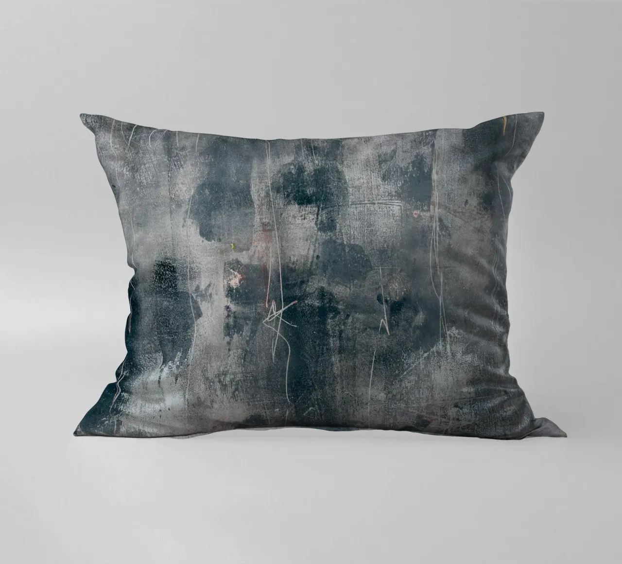 tex mix grey cuscino da IRIS LEHNHARDT FINE ART