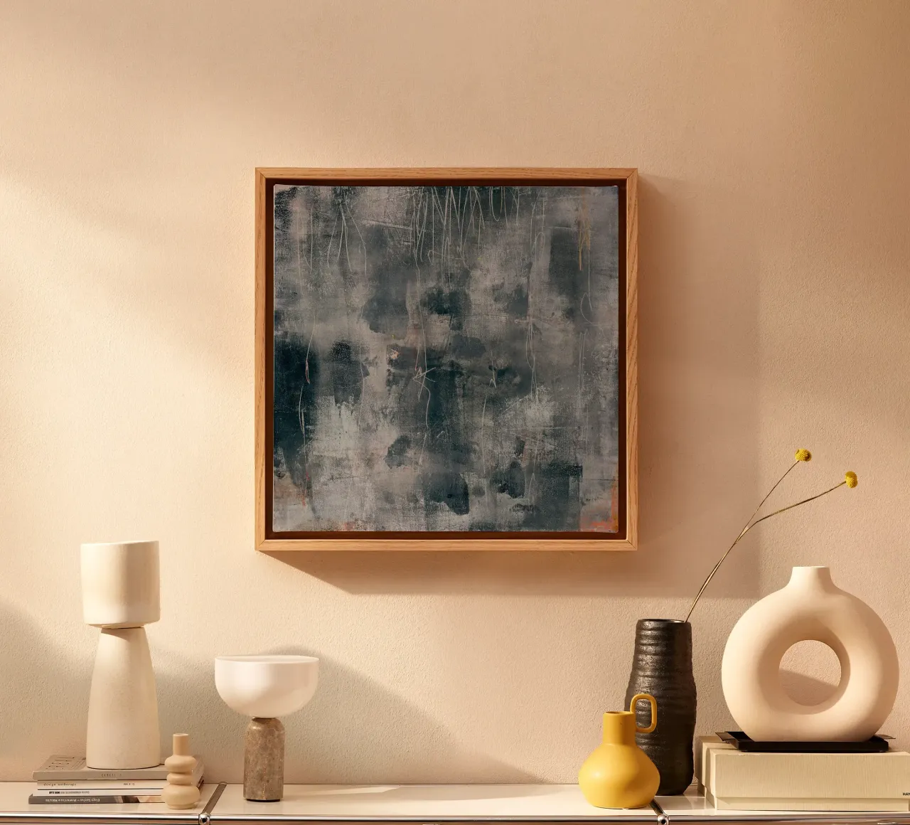 tex mix grey tela con Cornice a cassetta da IRIS LEHNHARDT FINE ART
