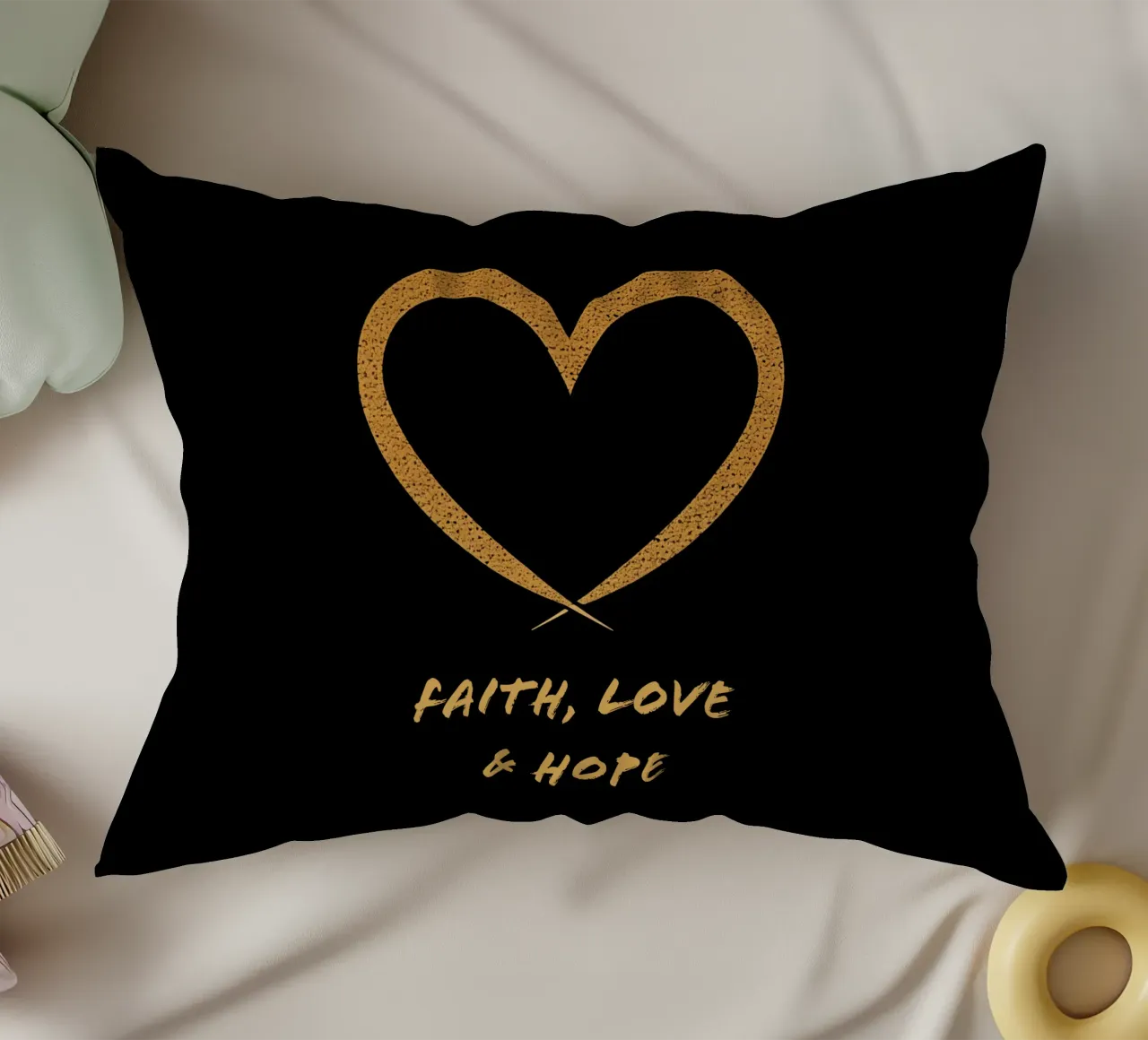 Cuore d'oro fede-amore-speranza e calligrafia cuscino da Autofocus