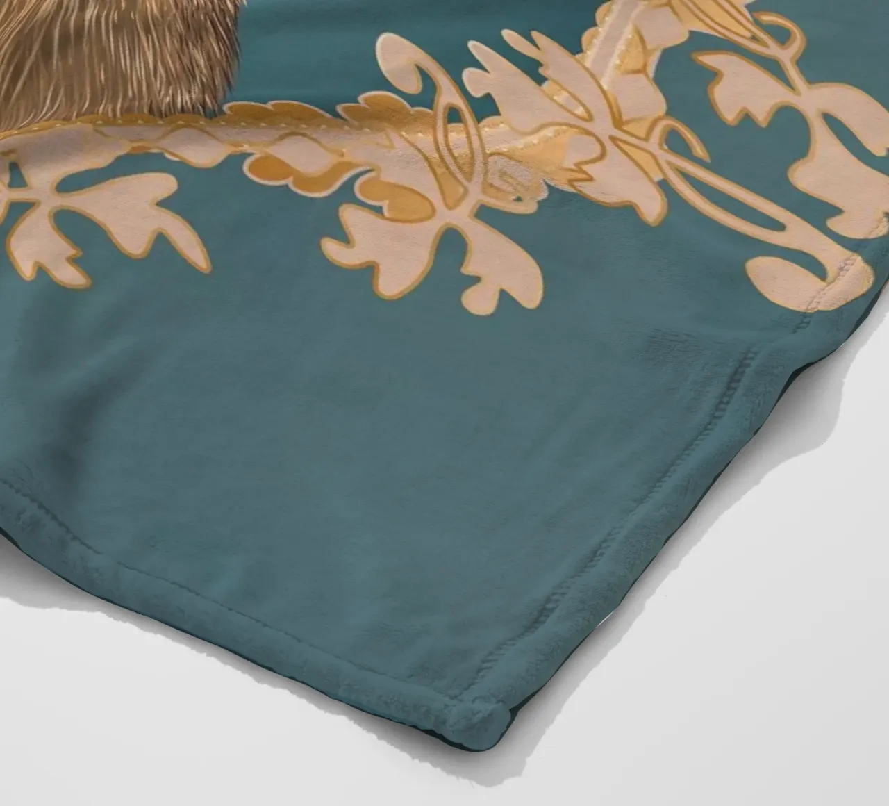 Royal mouse - A majestic and charming motif fleece blanket by kisho art