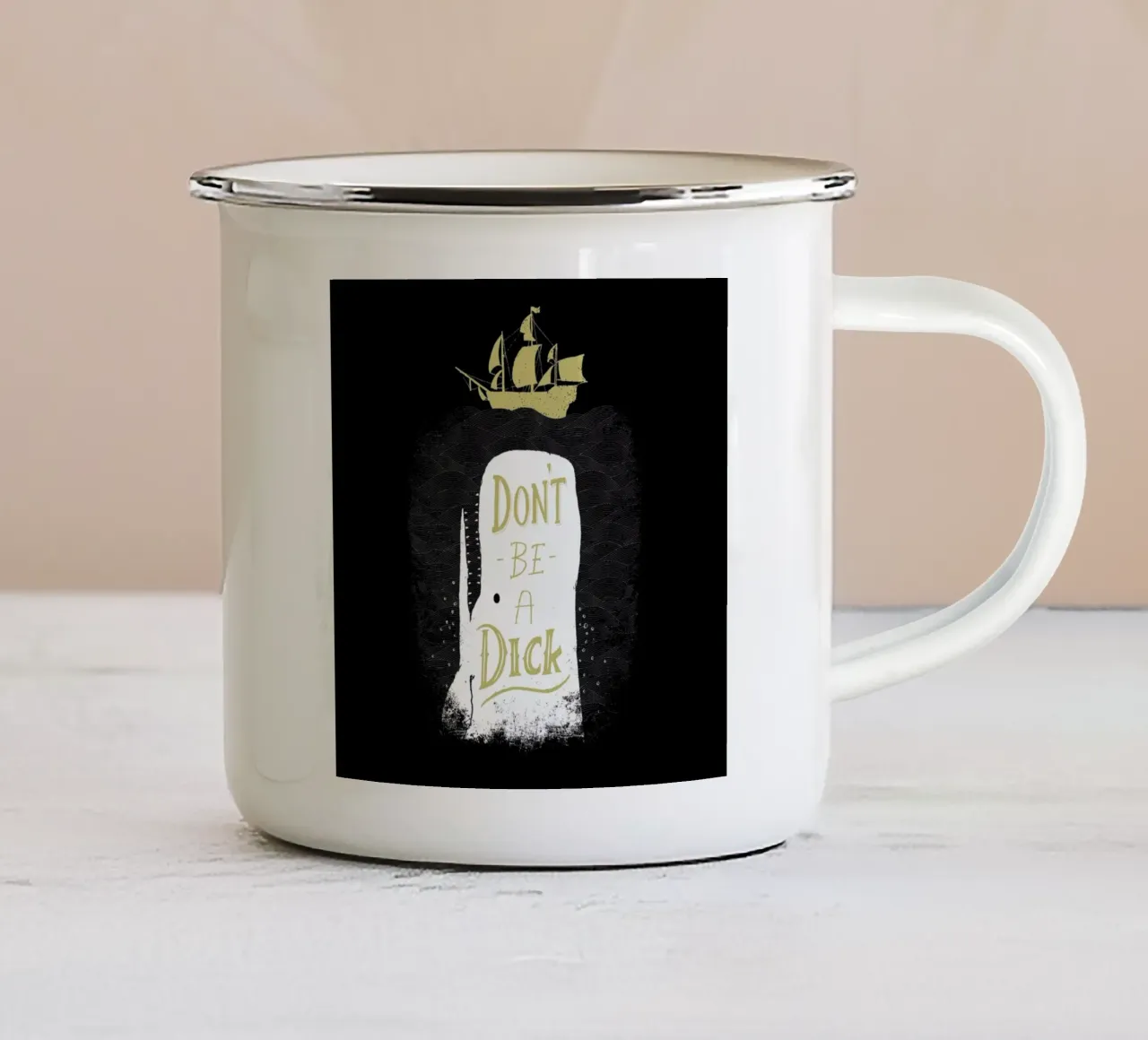 Don't Be a Moby mug en émail de DinoMike