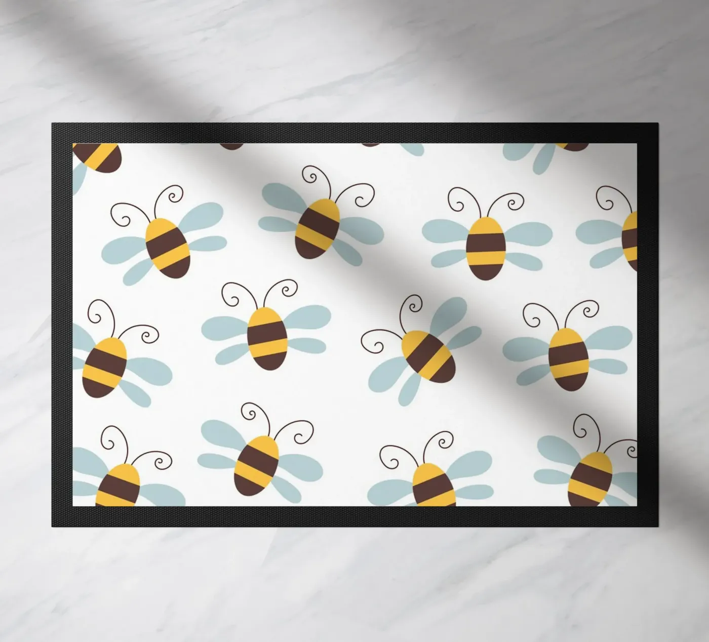 Bees pattern Fußmatte von Happypatterns