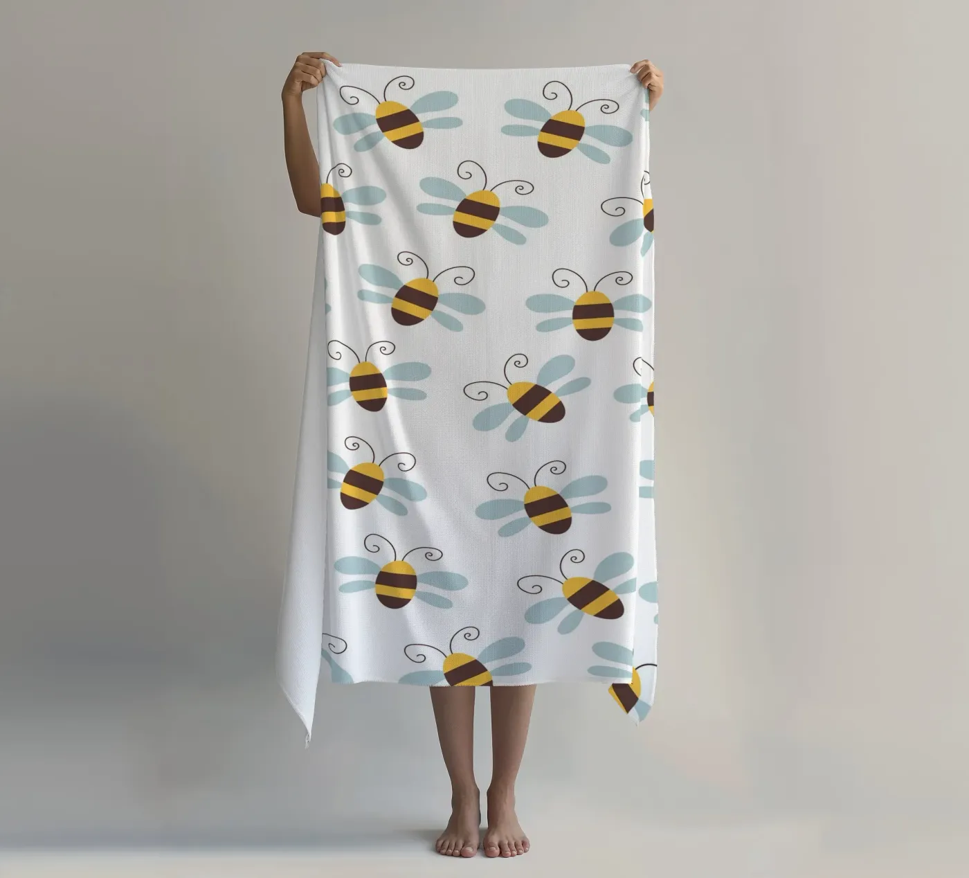 Bees pattern strandhanddoek van Happypatterns