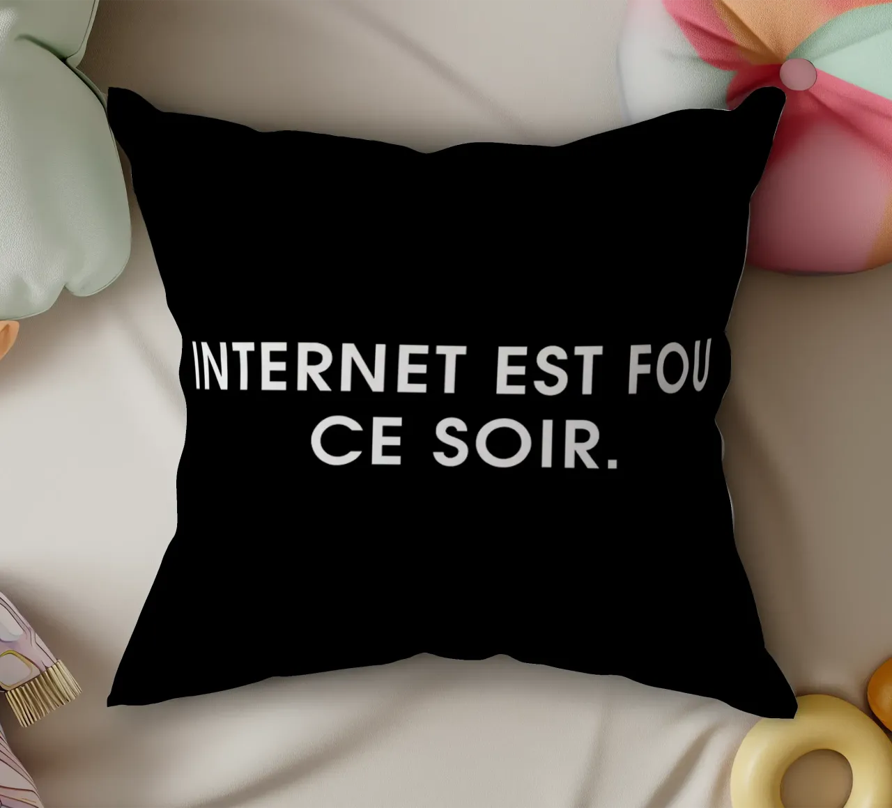Internet est fou ce soir - Black cuscino da Intertitres