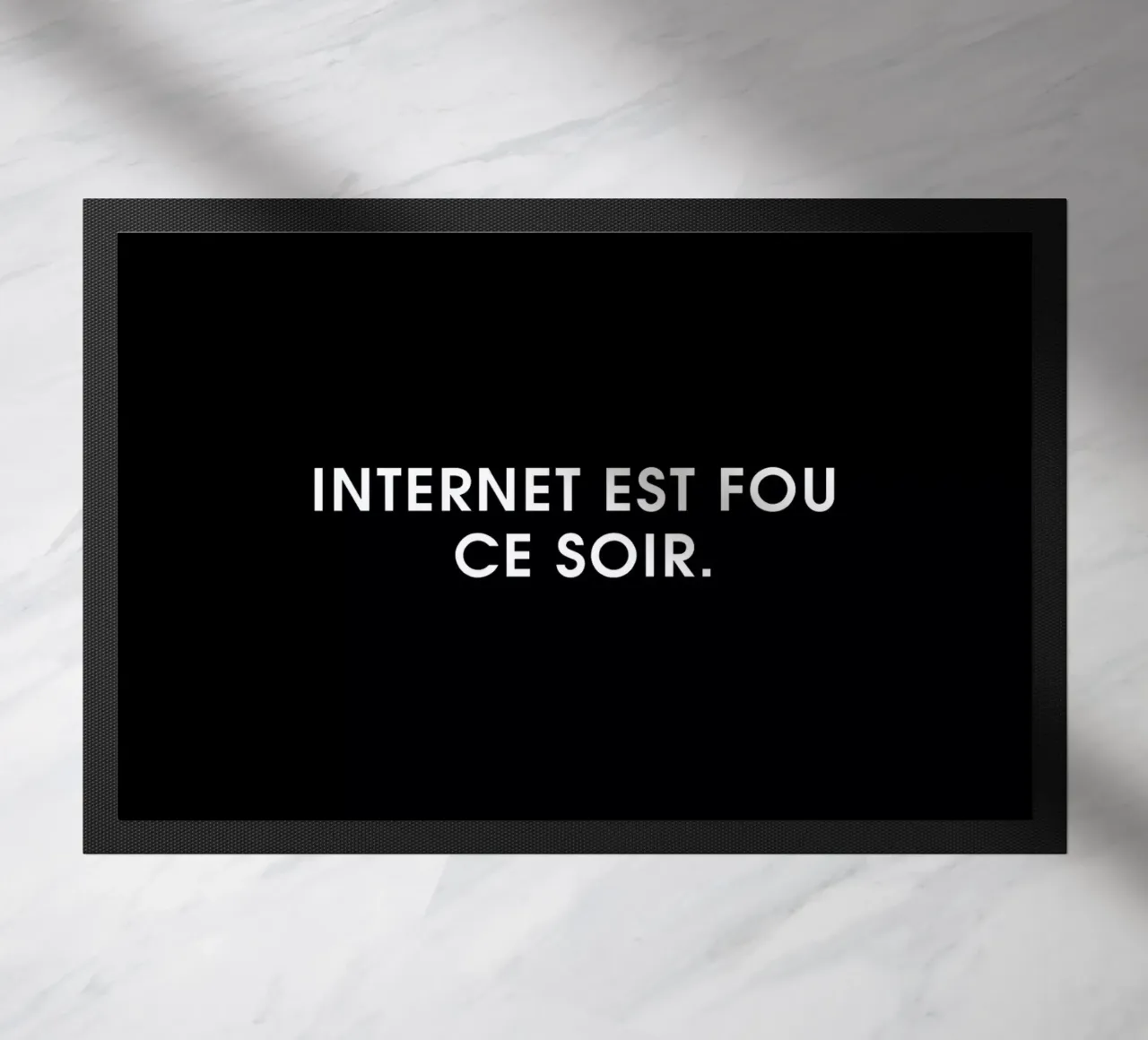 Internet est fou ce soir - Black zerbino da Intertitres