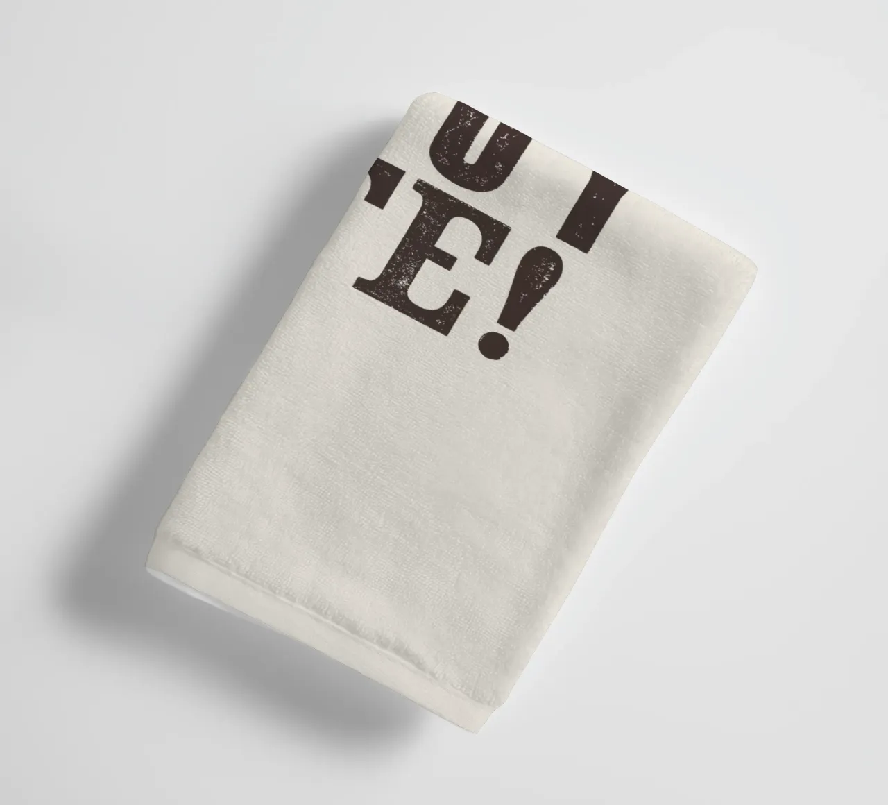 Rallentare! Enjoy Life Design tipografico in nero asciugamano da bagno da THE MOTIVATED TYPE