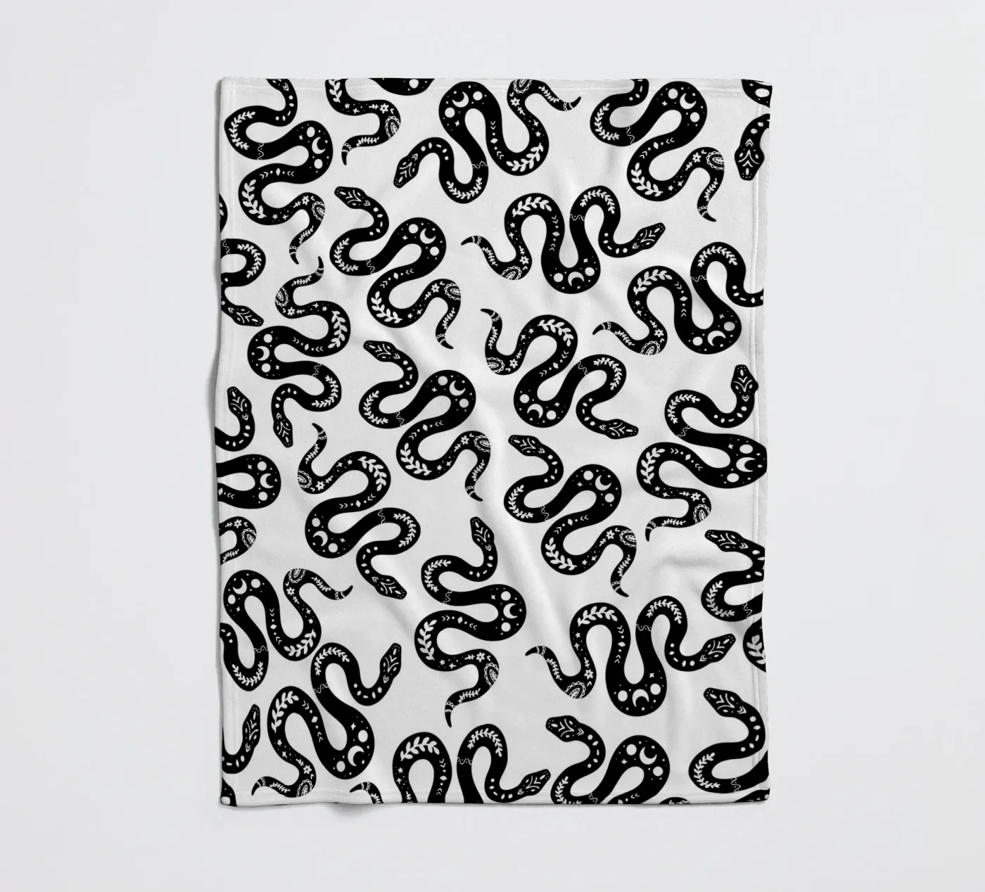 Snakes Fleecedecke von Happypatterns