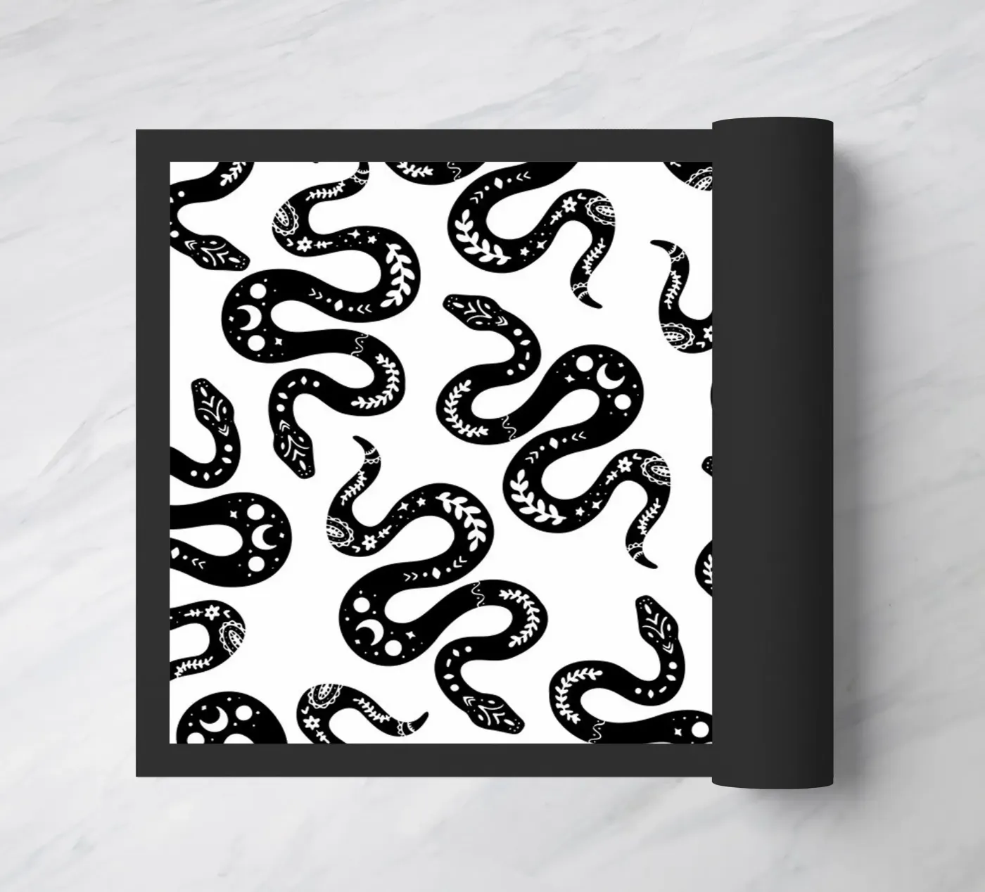 Snakes Fußmatte von Happypatterns