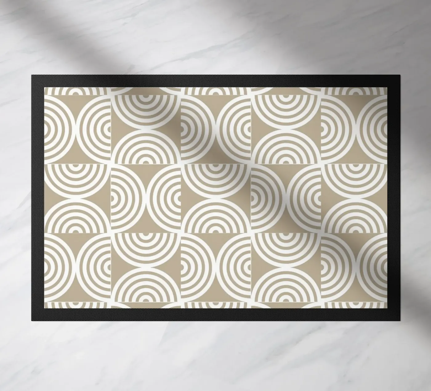 Bauhaus pattern Fußmatte von Happypatterns
