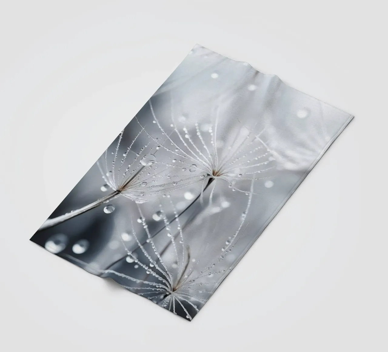 Tiny Wet World Fleecedecke von treechild