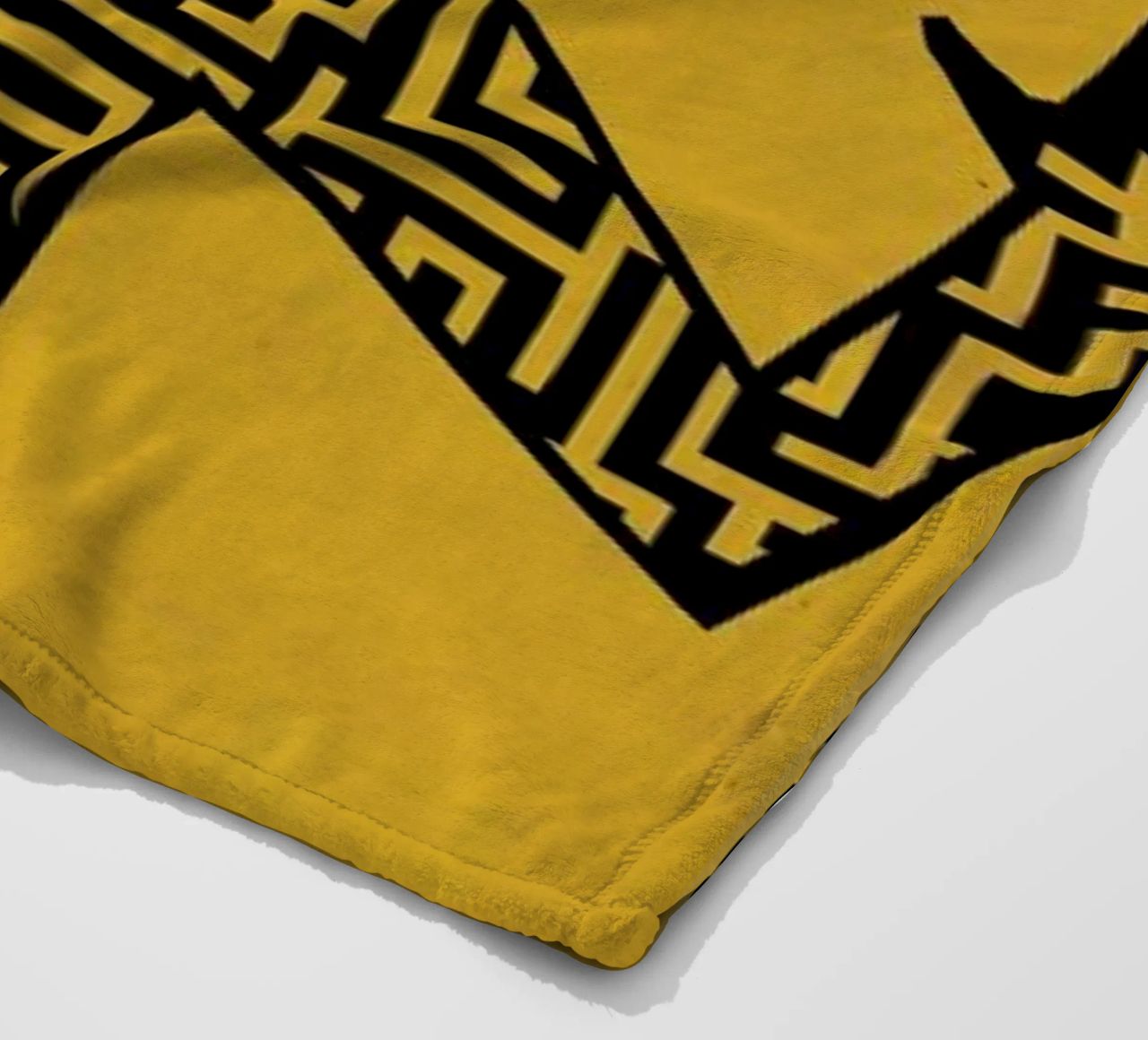 Inception C coperta in pile da Rodolfo Reyes