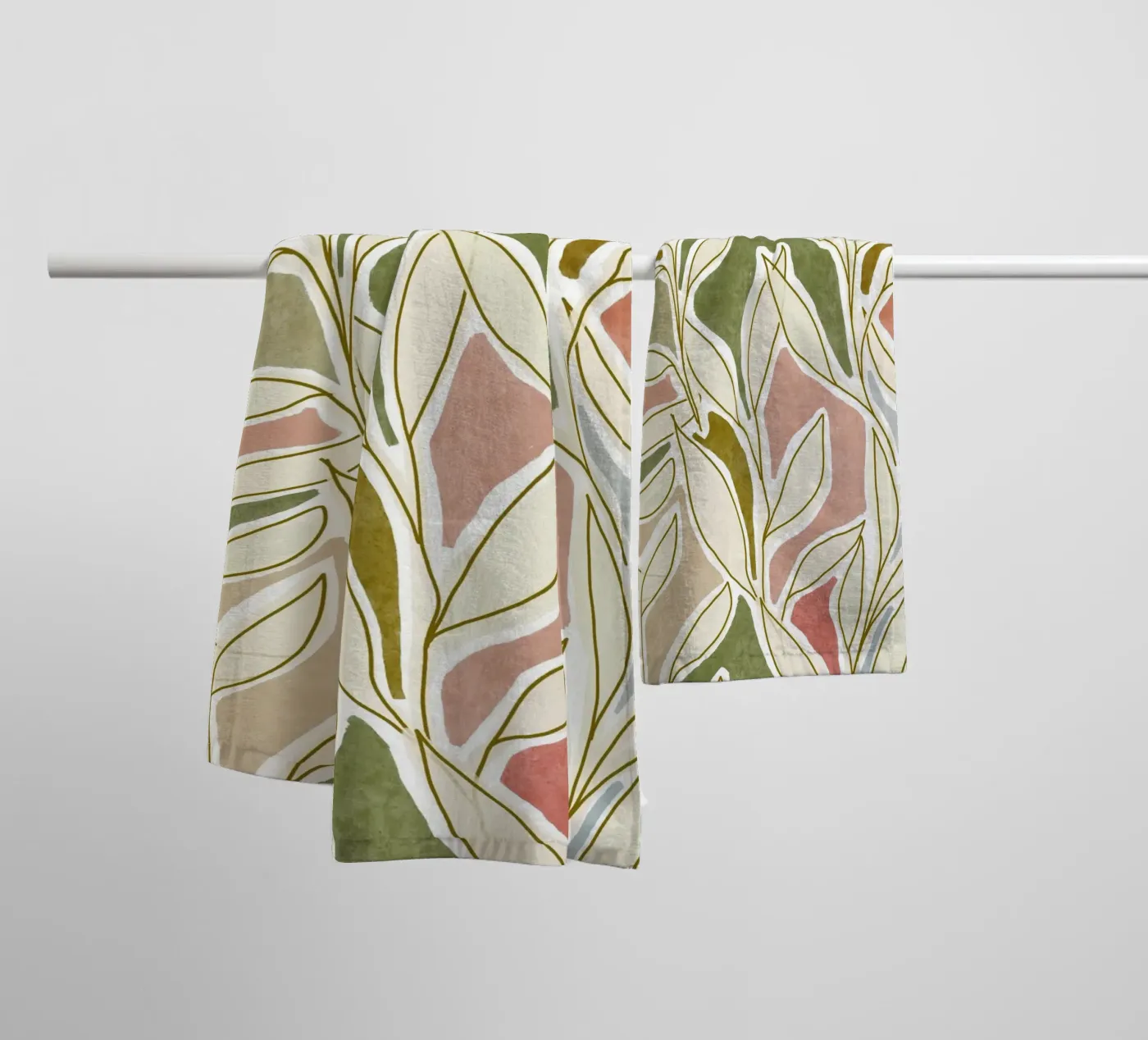 Botanical Dream Patchwork badhanddoek van DesigndN Botanical