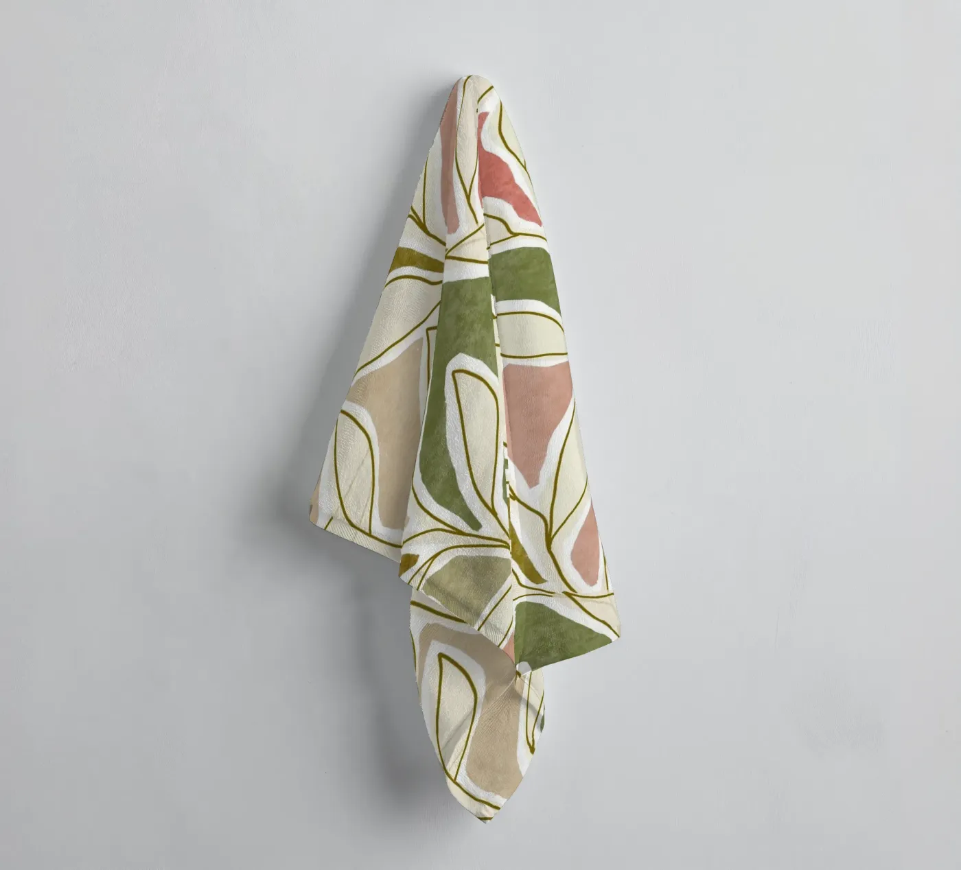 Botanical Dream Patchwork badhanddoek van DesigndN Botanical