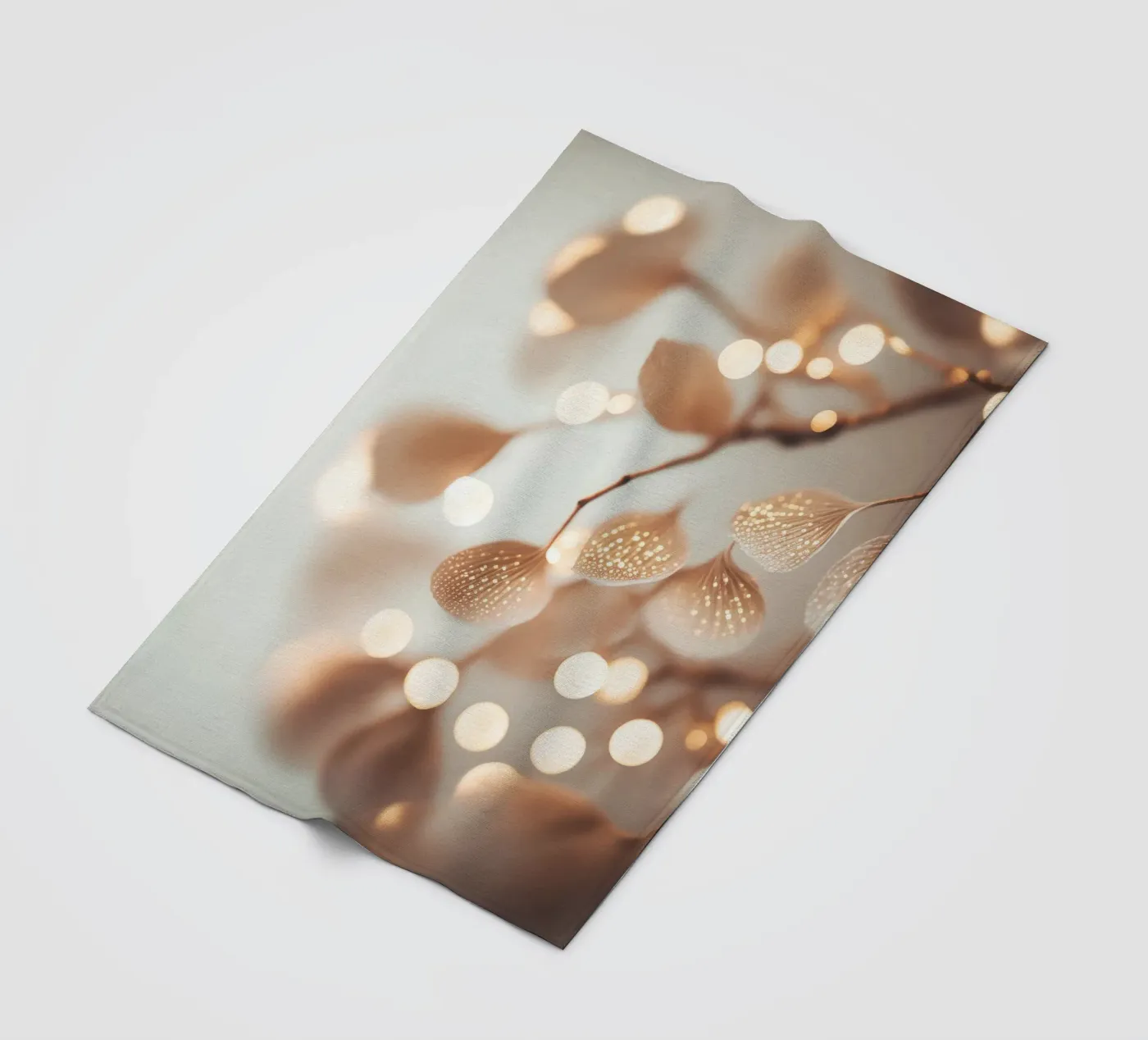 Tiny Leafs No 1 Fleecedecke von treechild