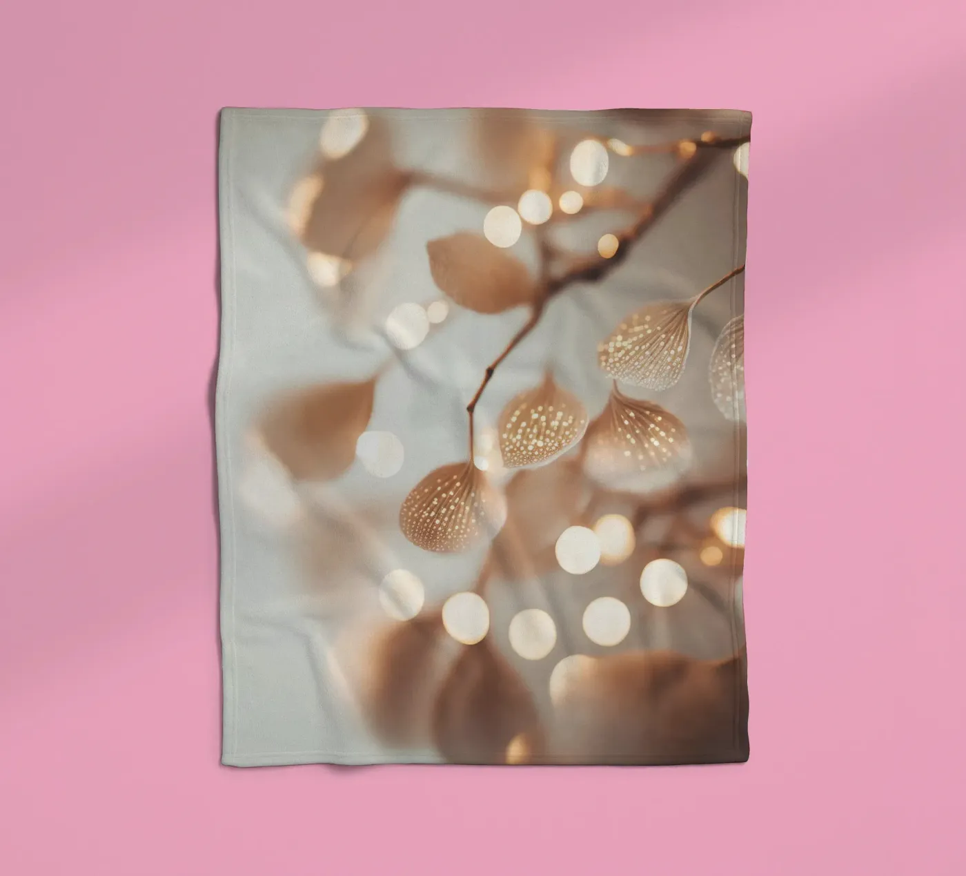 Tiny Leafs No 1 Fleecedecke von treechild