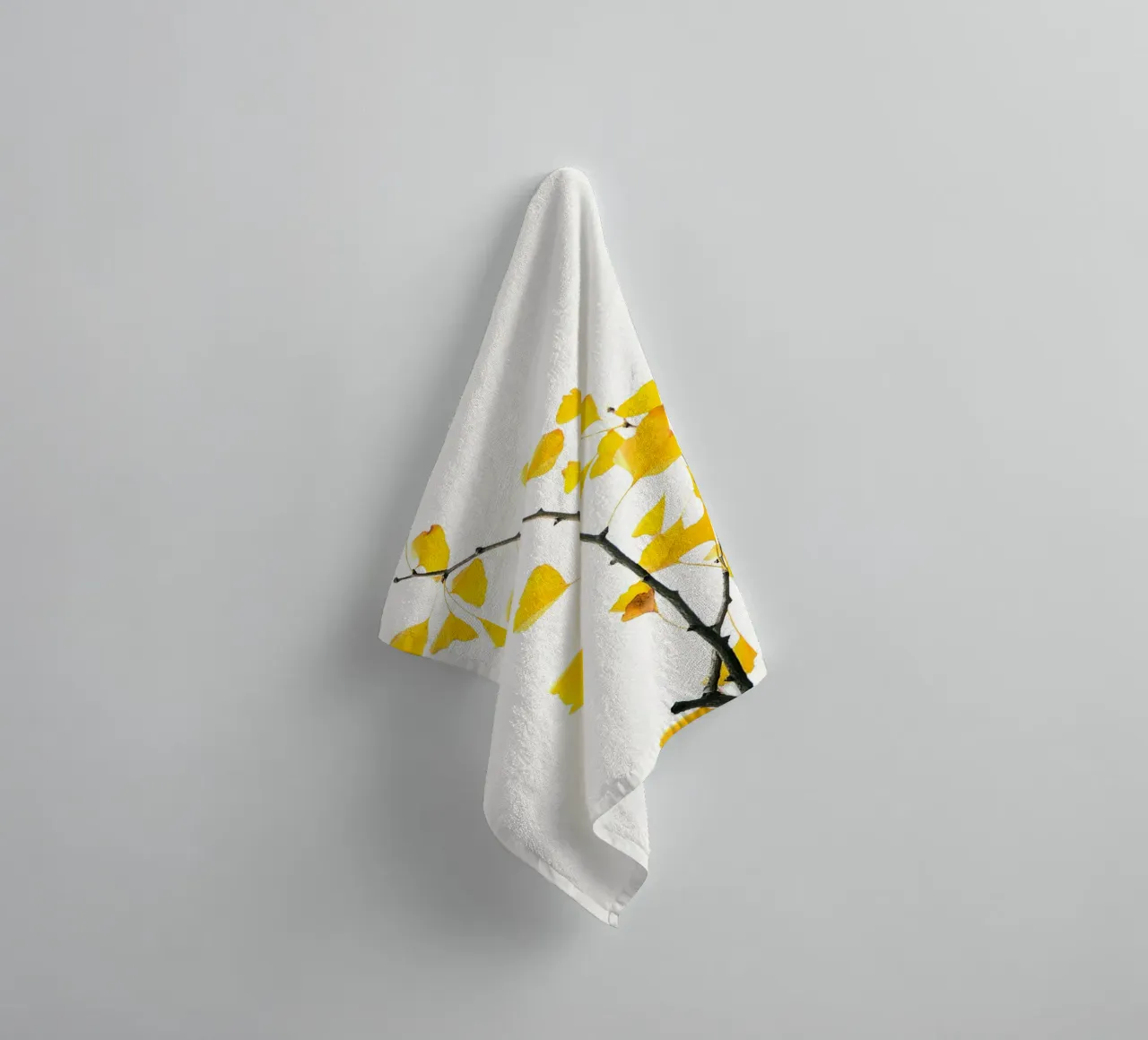 Gingko Biloba Leaves towel by Teresa André