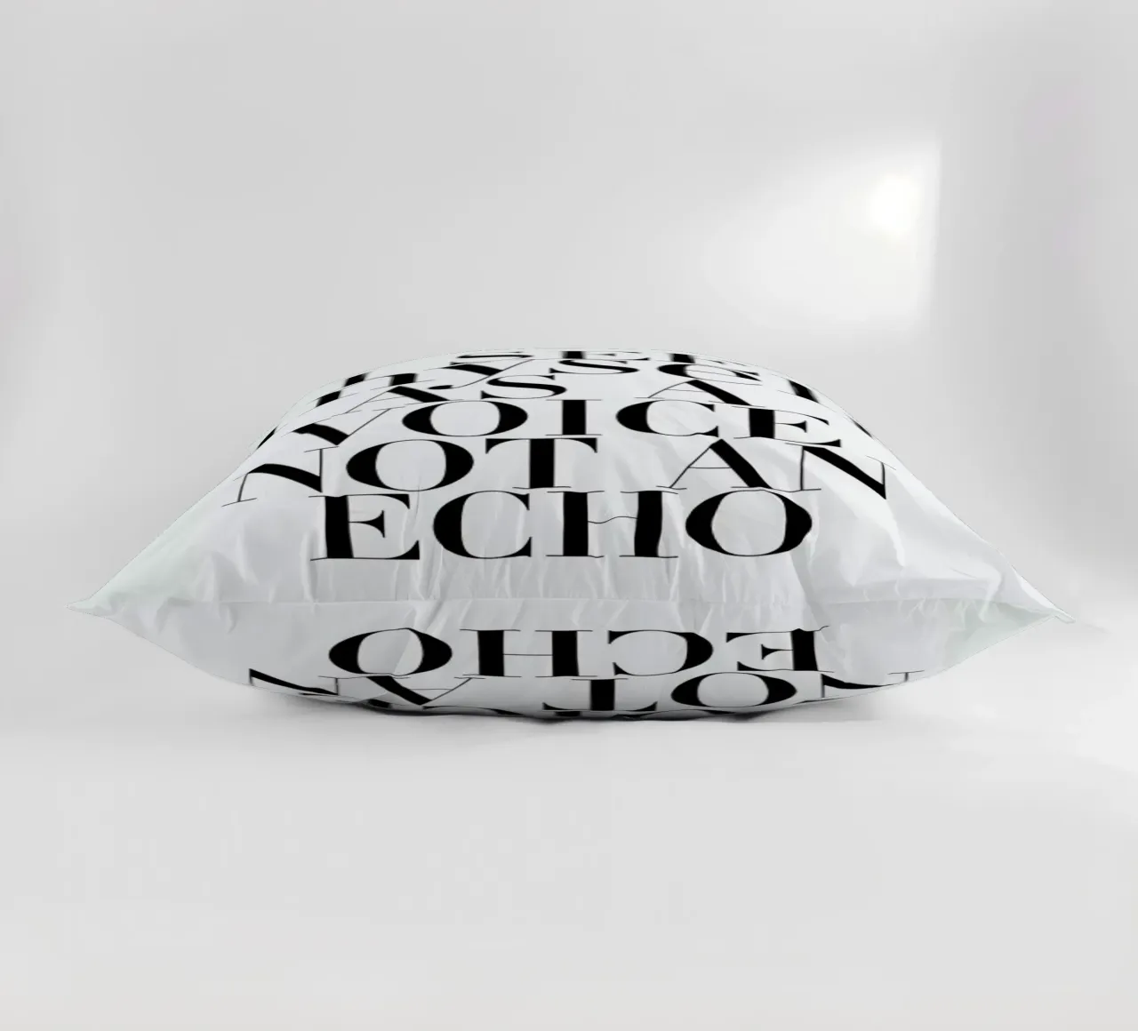Echo cuscino da FUNKE Lifestyle GmbH